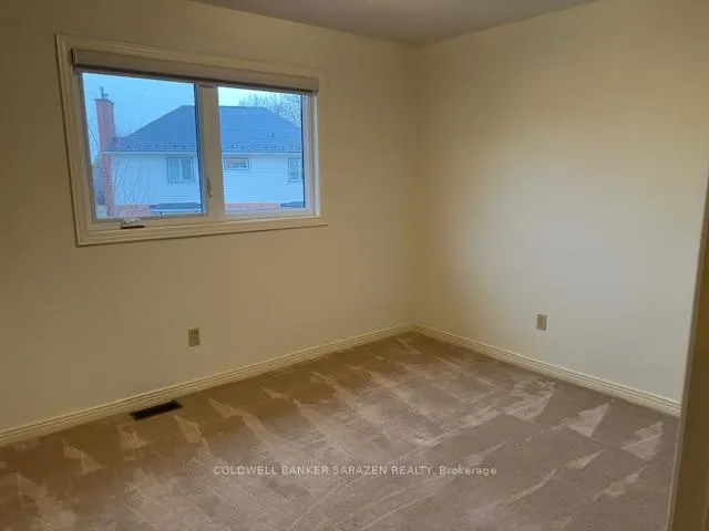 Photo 8 of 38 Bateman Drive, Ottawa, Manordale — HOMEH
