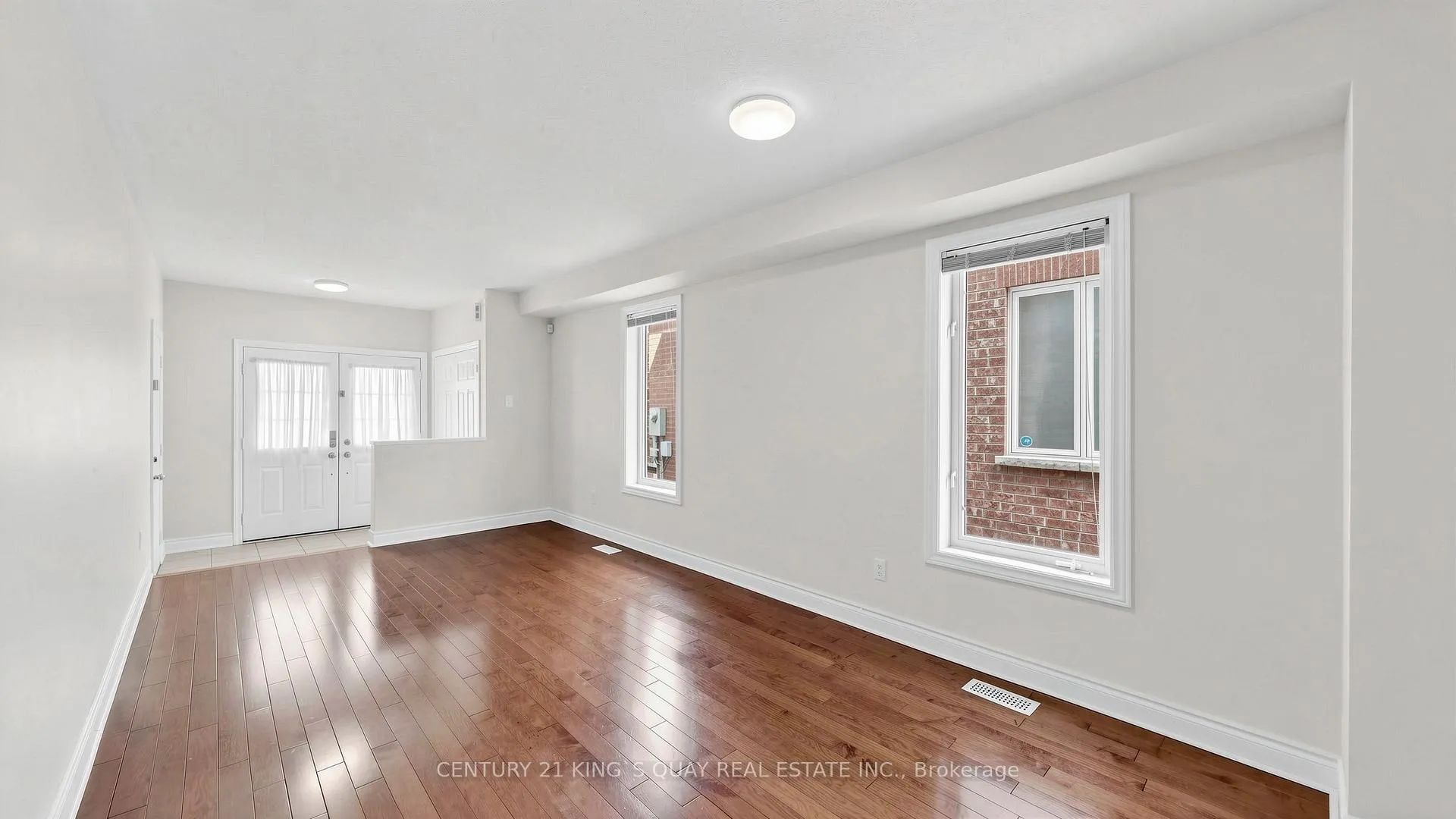 Photo 6 of 87 Peshawar Avenue, Markham, Village Green-South Unionville — HOMEH