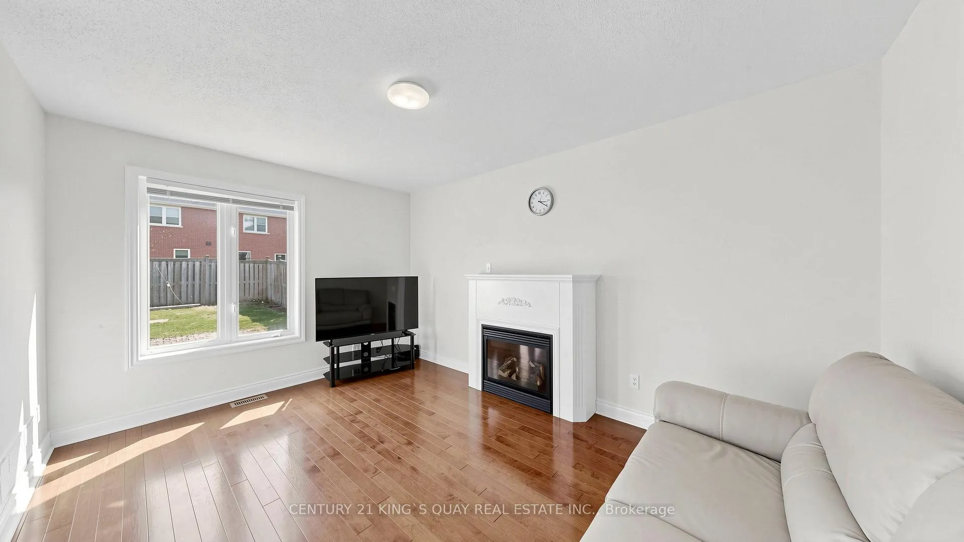 Photo 9 of 87 Peshawar Avenue, Markham, Village Green-South Unionville — HOMEH