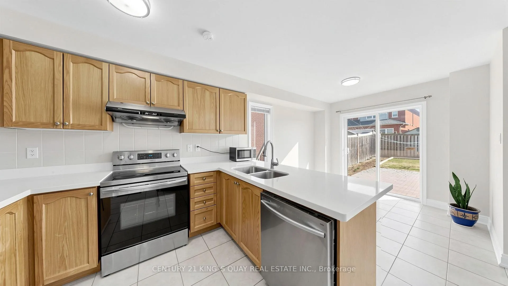 Photo 14 of 87 Peshawar Avenue, Markham, Village Green-South Unionville — HOMEH