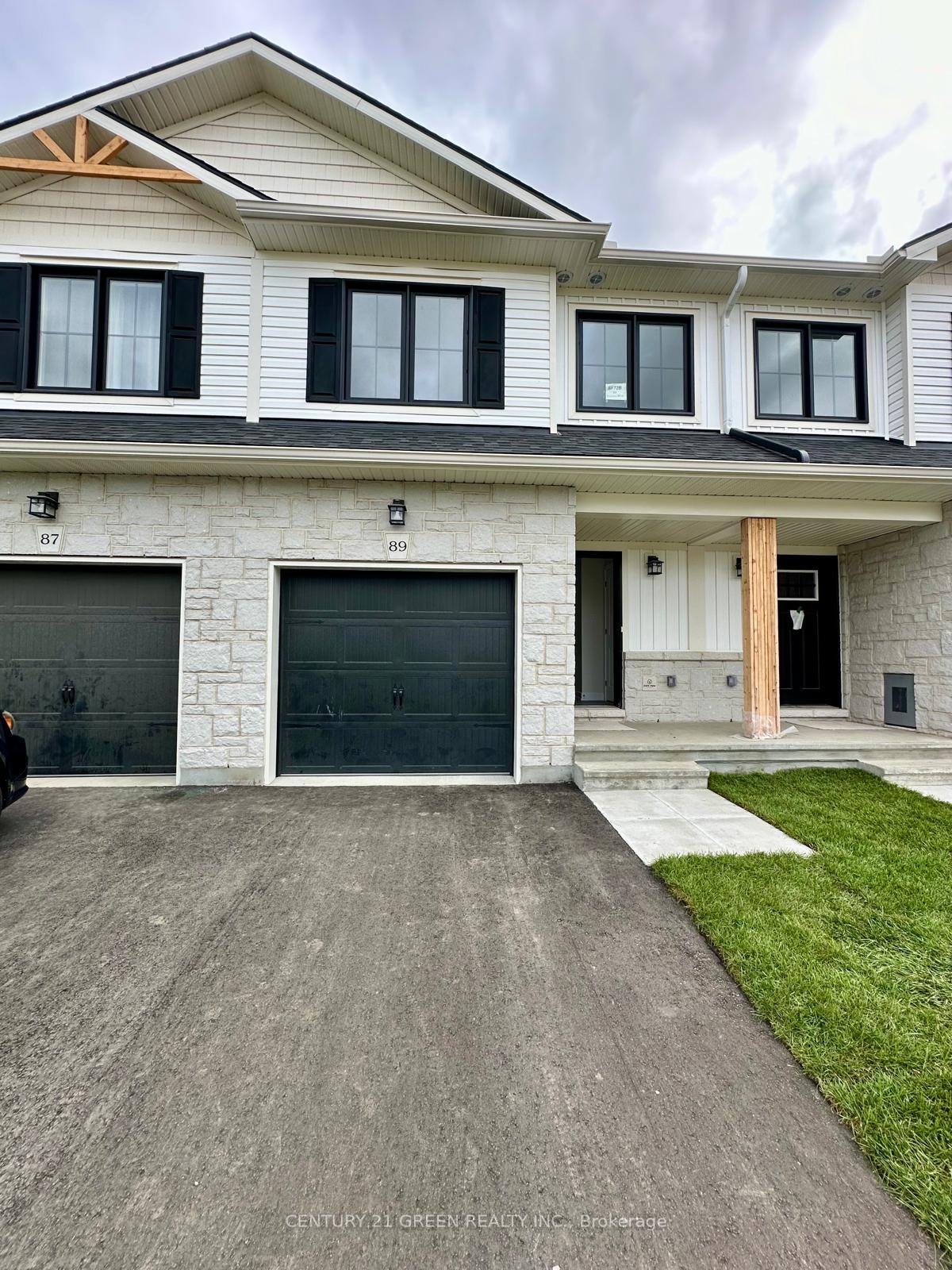 Photo 2 of 89 Staples Boulevard, Smiths Falls — HOMEH