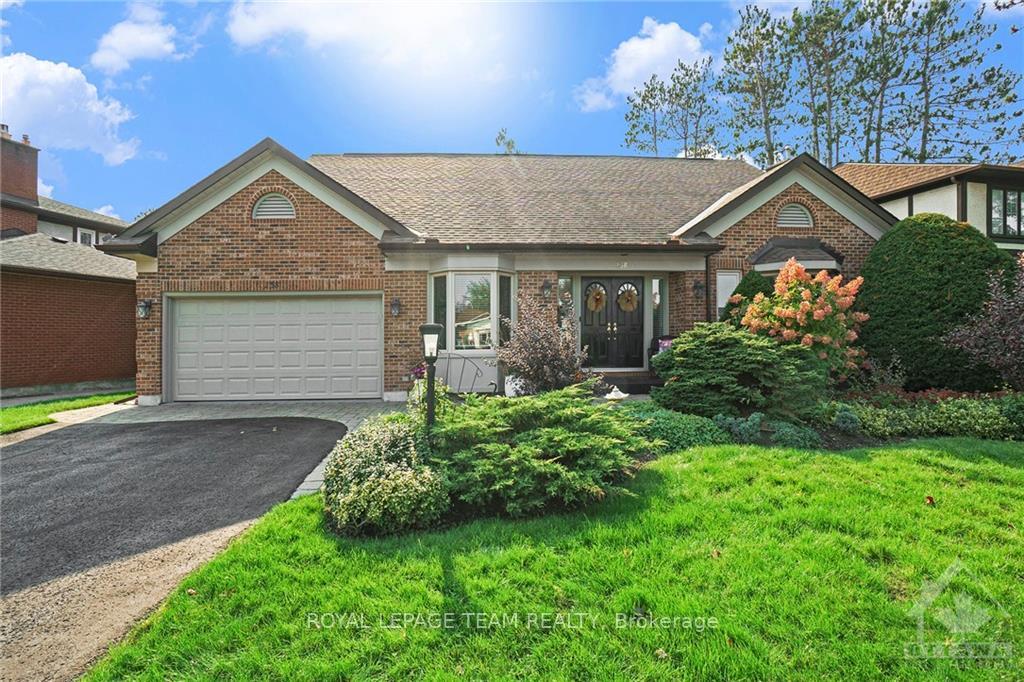 Photo 1 of 238 Mcclellan Road, Ottawa, Arlington Woods — HOMEH