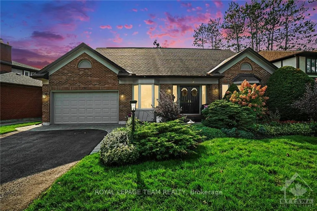 Photo 6 of 238 Mcclellan Road, Ottawa, Arlington Woods — HOMEH