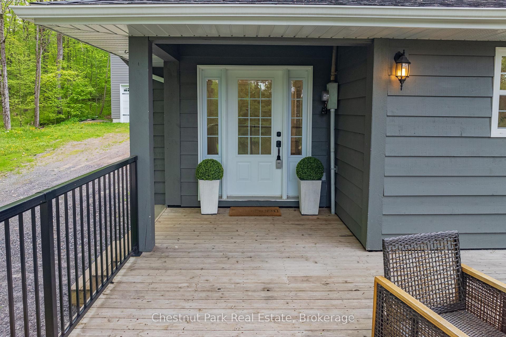 Photo 3 of 16 Clifford Street, Seguin — HOMEH