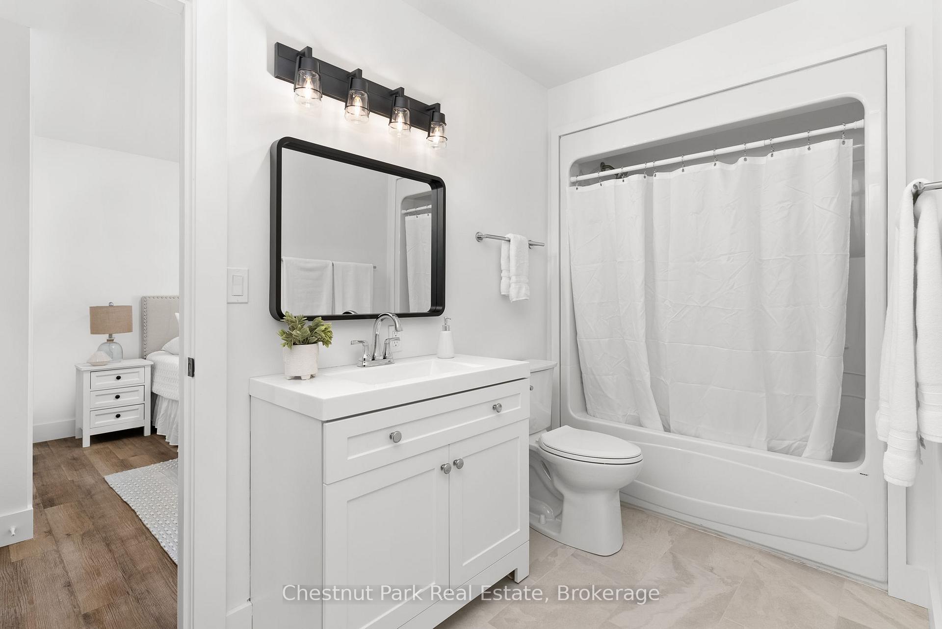 Photo 26 of 16 Clifford Street, Seguin — HOMEH