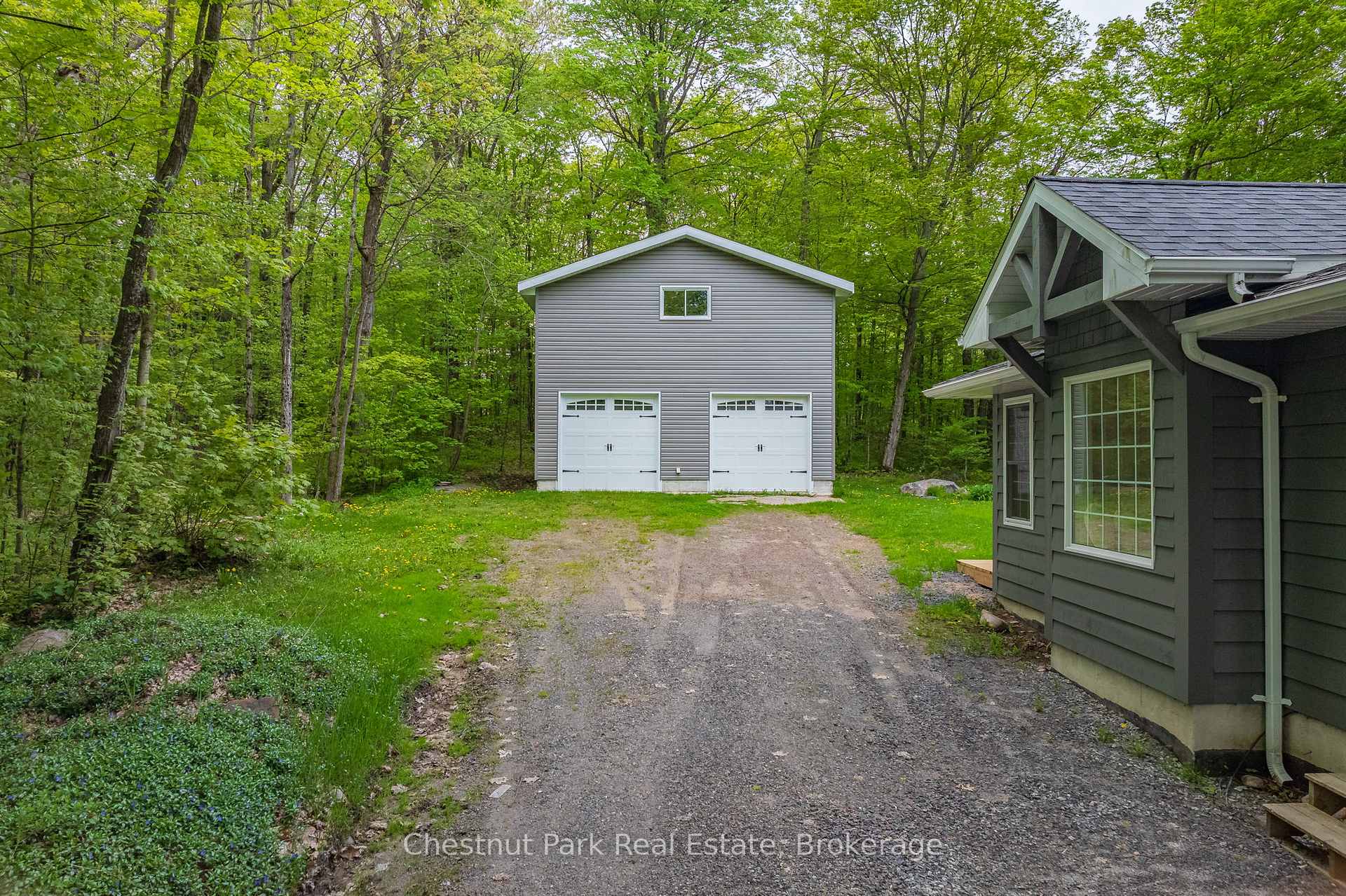 Photo 37 of 16 Clifford Street, Seguin — HOMEH