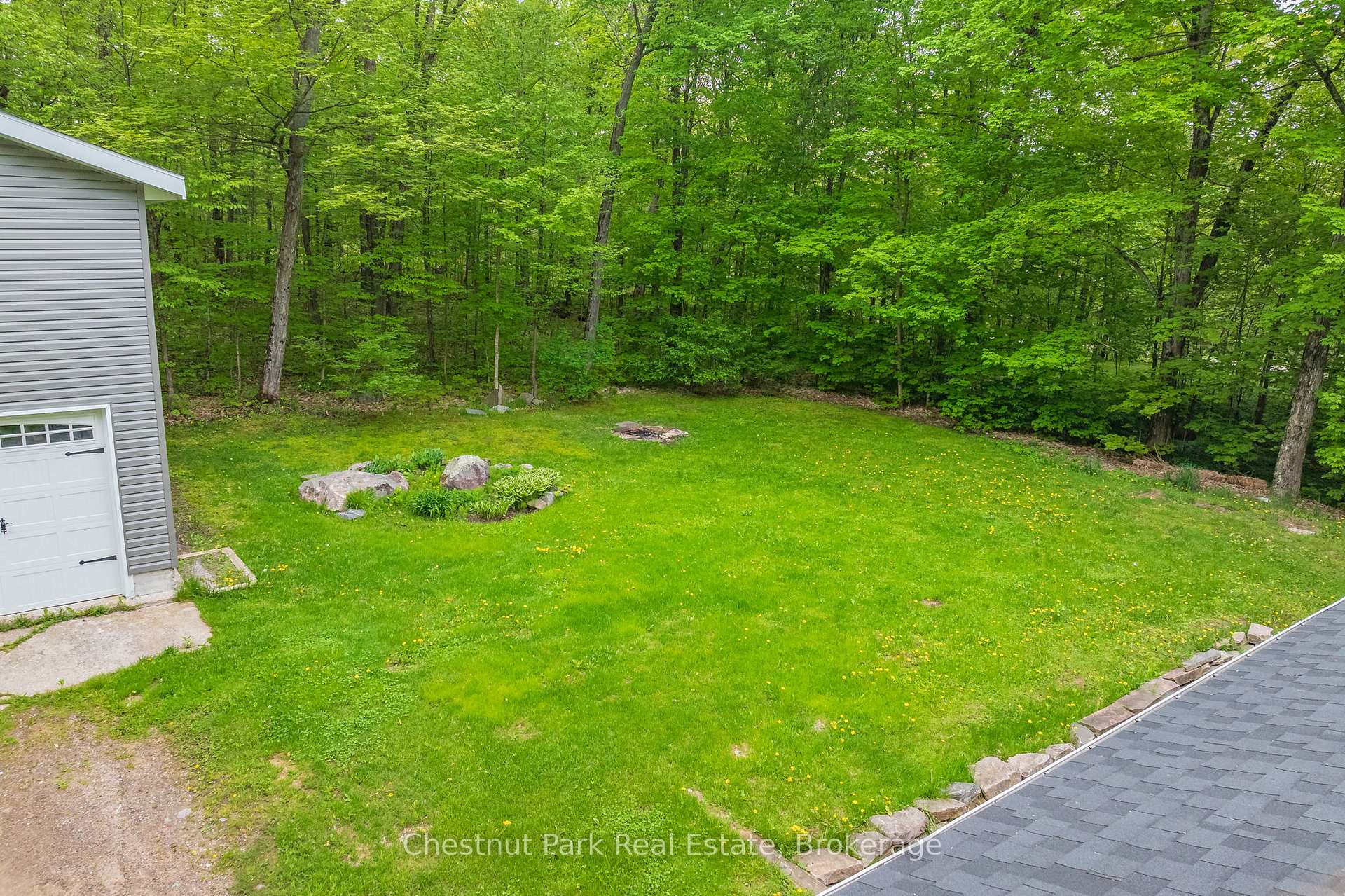 Photo 40 of 16 Clifford Street, Seguin — HOMEH
