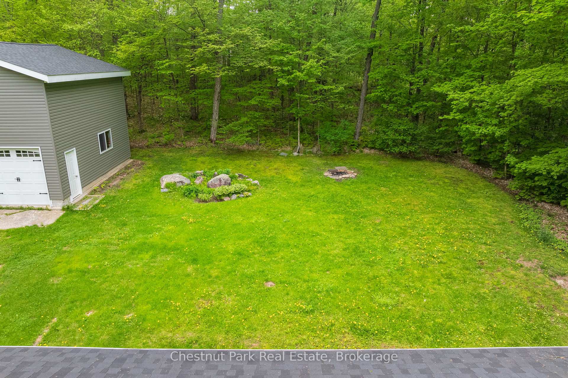 Photo 41 of 16 Clifford Street, Seguin — HOMEH