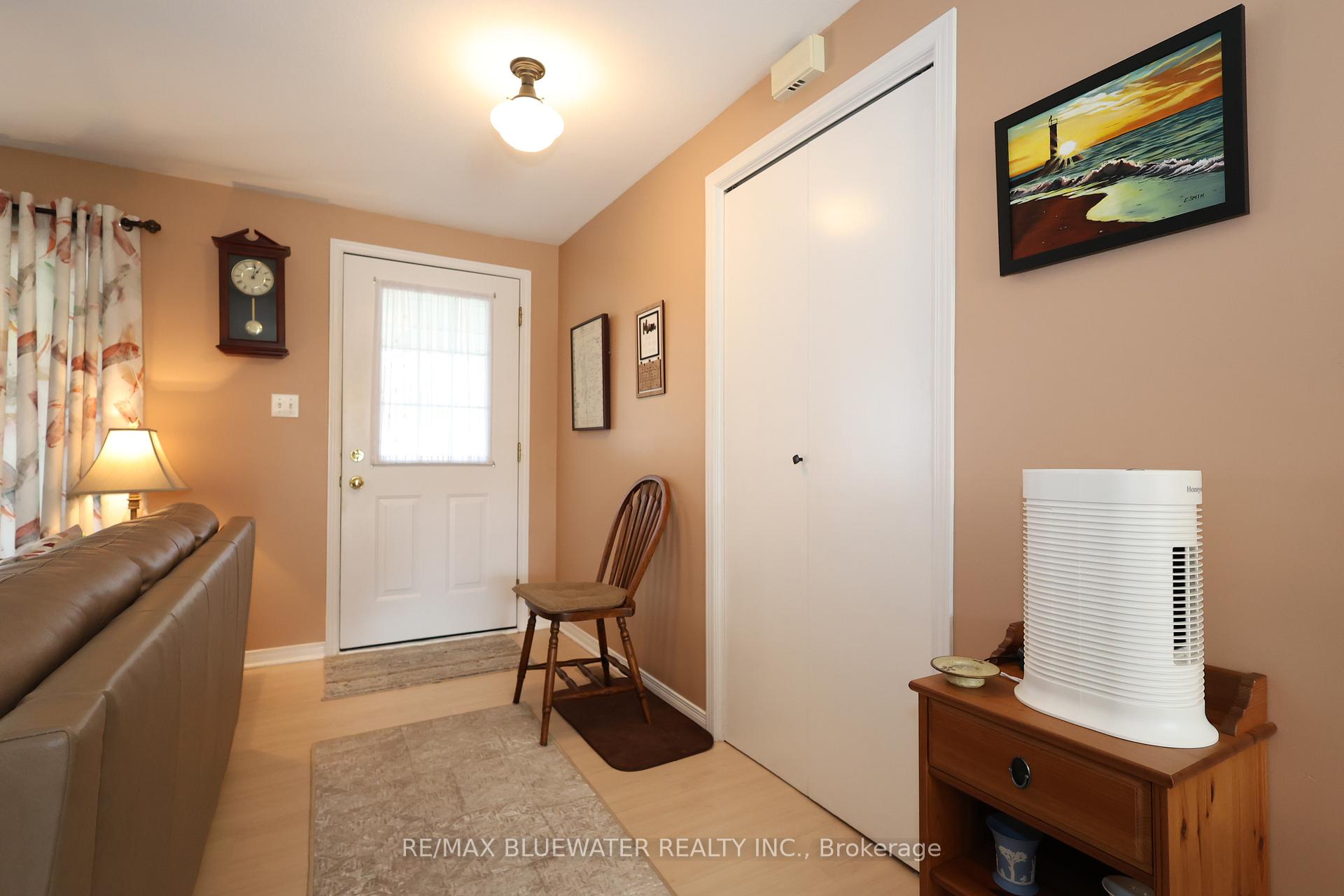 Photo 5 of 266 Pebble Beach Parkway, South Huron, Stephen — HOMEH