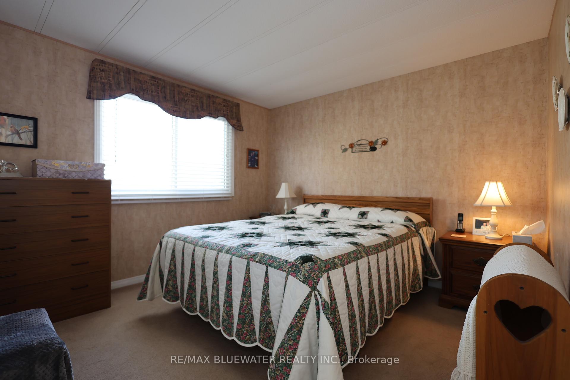 Photo 15 of 266 Pebble Beach Parkway, South Huron, Stephen — HOMEH