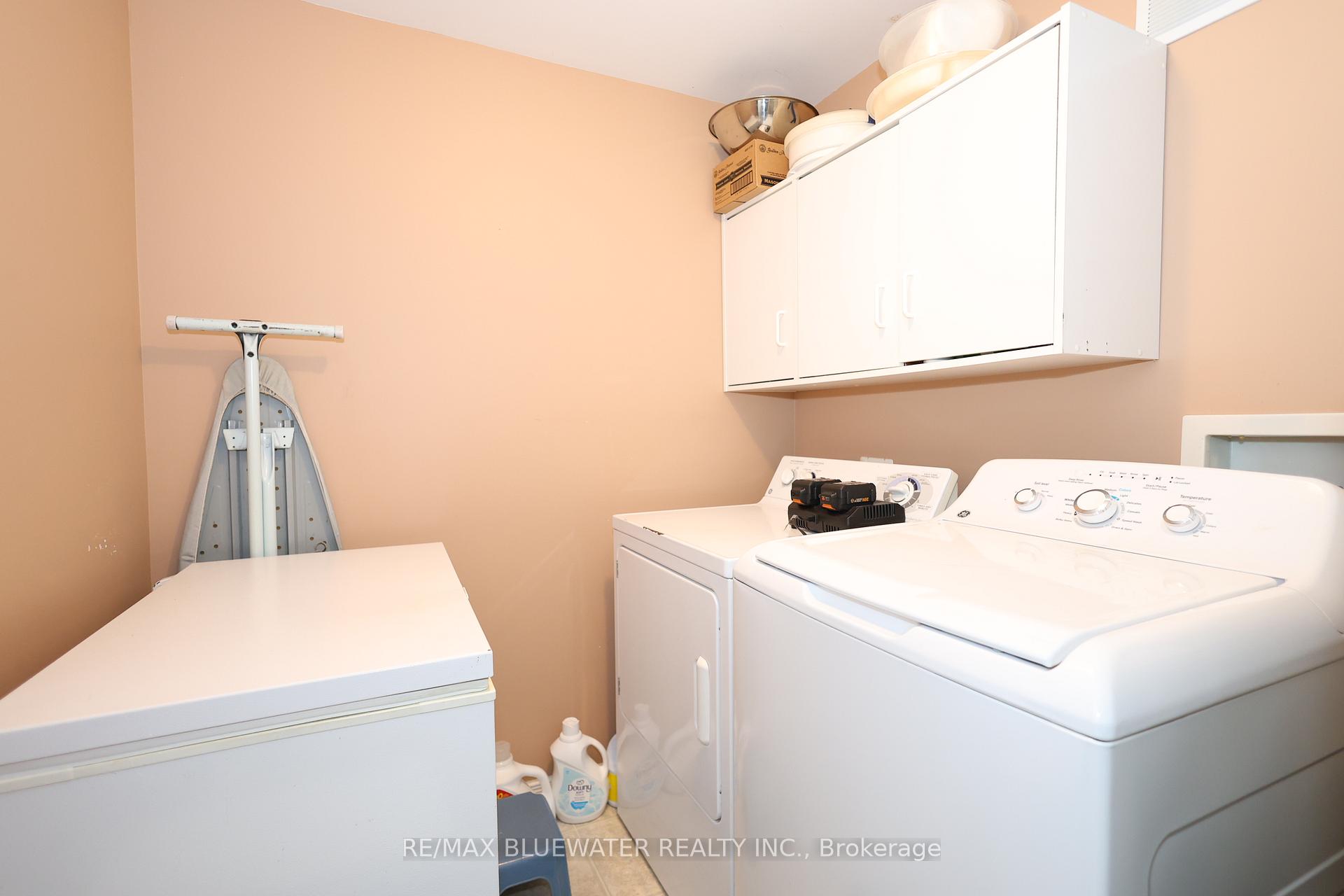 Photo 22 of 266 Pebble Beach Parkway, South Huron, Stephen — HOMEH