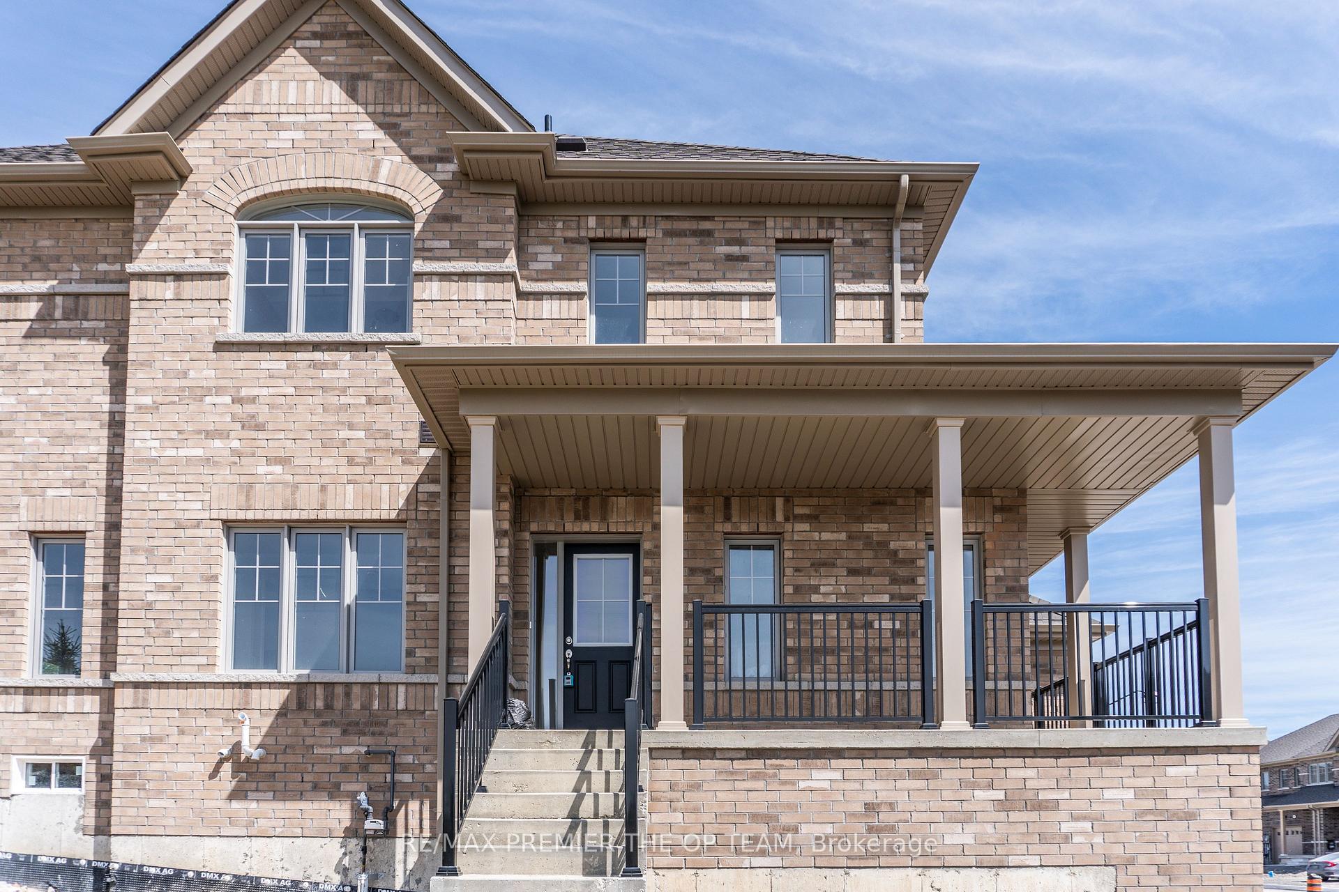 Photo 2 of 154 North Garden Boulevard, Scugog, Port Perry — HOMEH