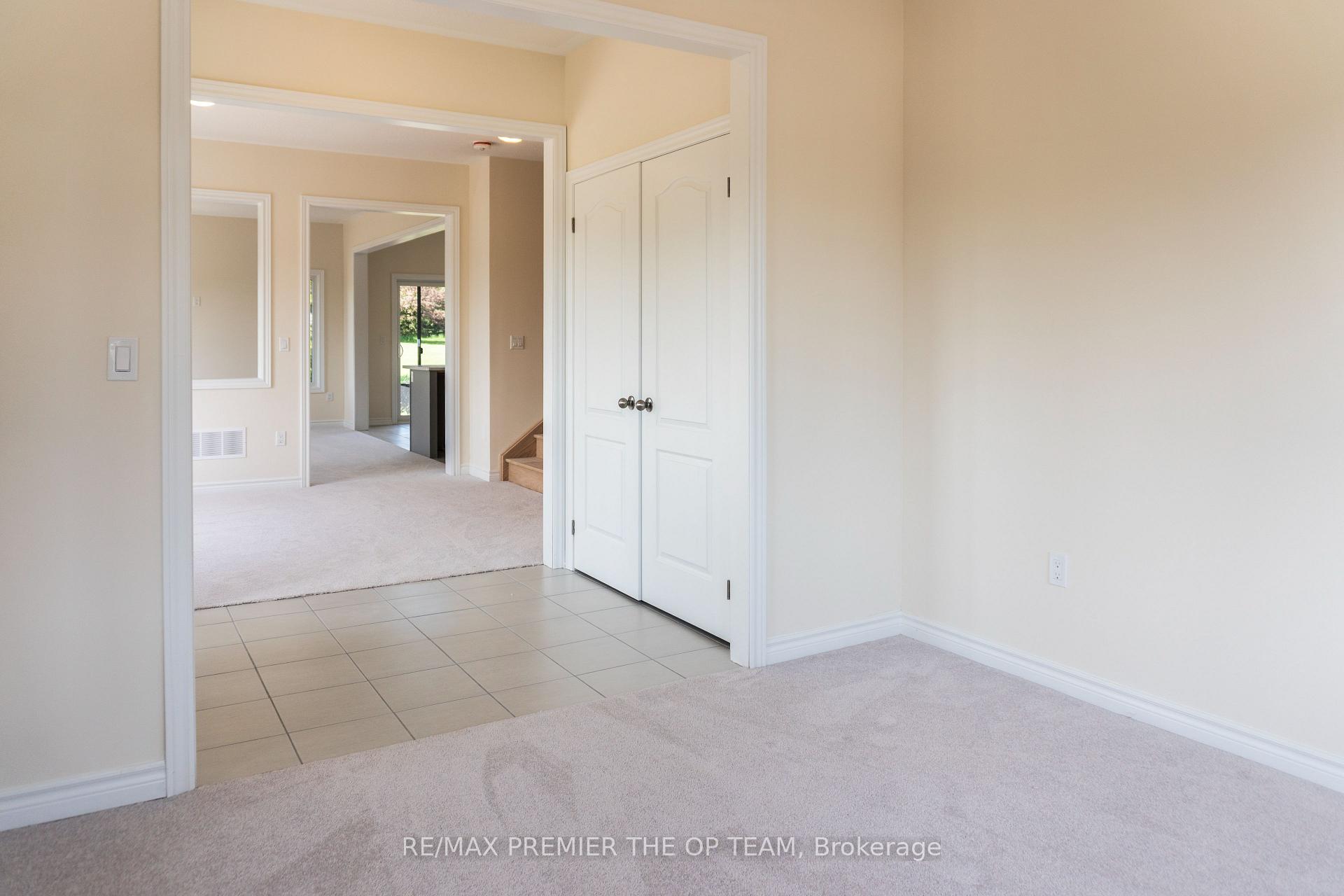 Photo 8 of 154 North Garden Boulevard, Scugog, Port Perry — HOMEH