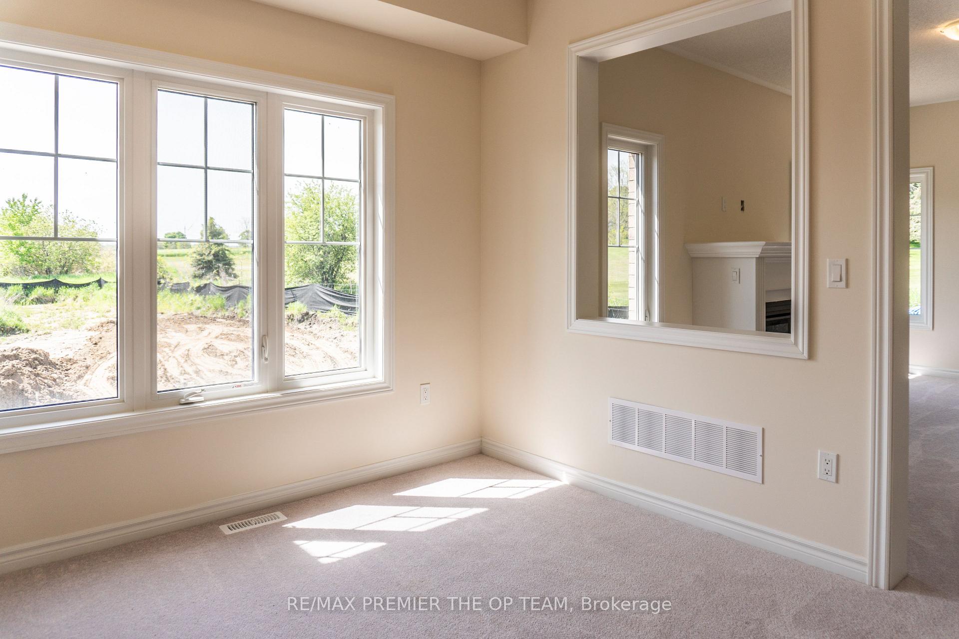 Photo 11 of 154 North Garden Boulevard, Scugog, Port Perry — HOMEH