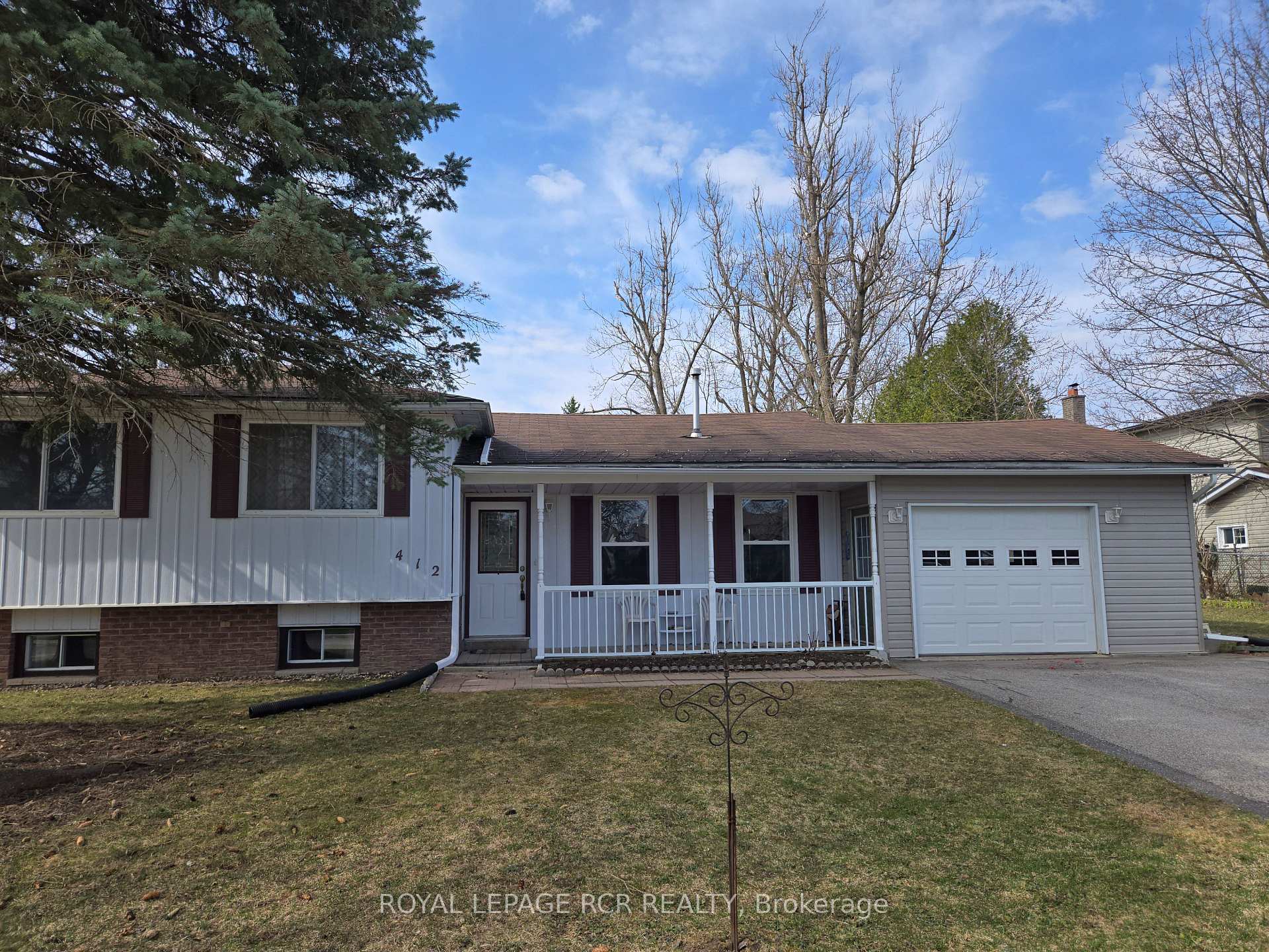 Photo 1 of 412 Robert Street, Shelburne — HOMEH