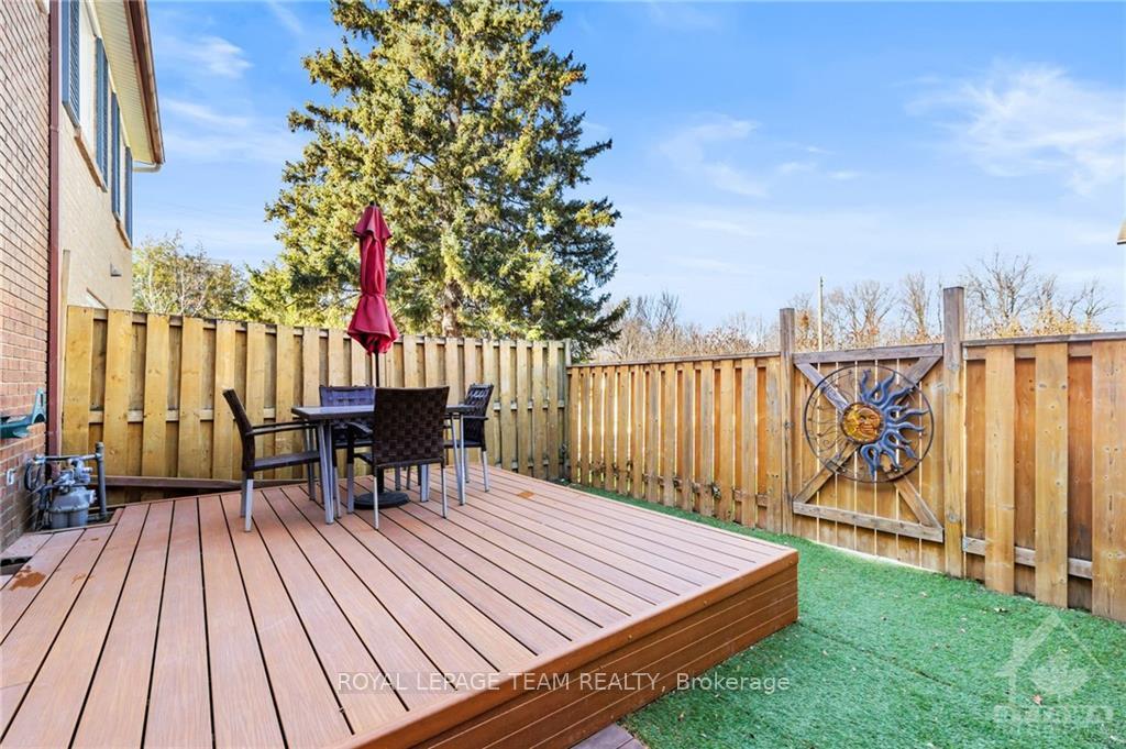 Photo 29 of 347 Monterey Drive, Ottawa, Leslie Park — HOMEH