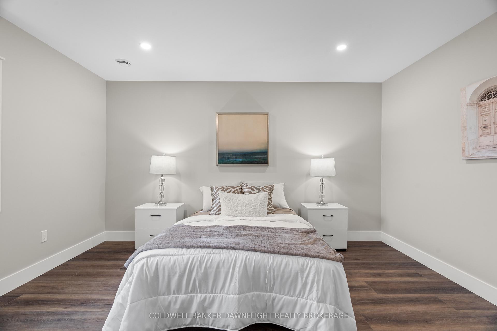 Photo 6 of 137 Victoria Avenue E, South Huron, Stephen — HOMEH