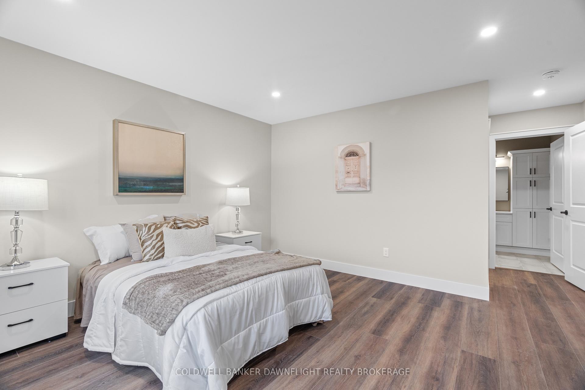 Photo 7 of 137 Victoria Avenue E, South Huron, Stephen — HOMEH