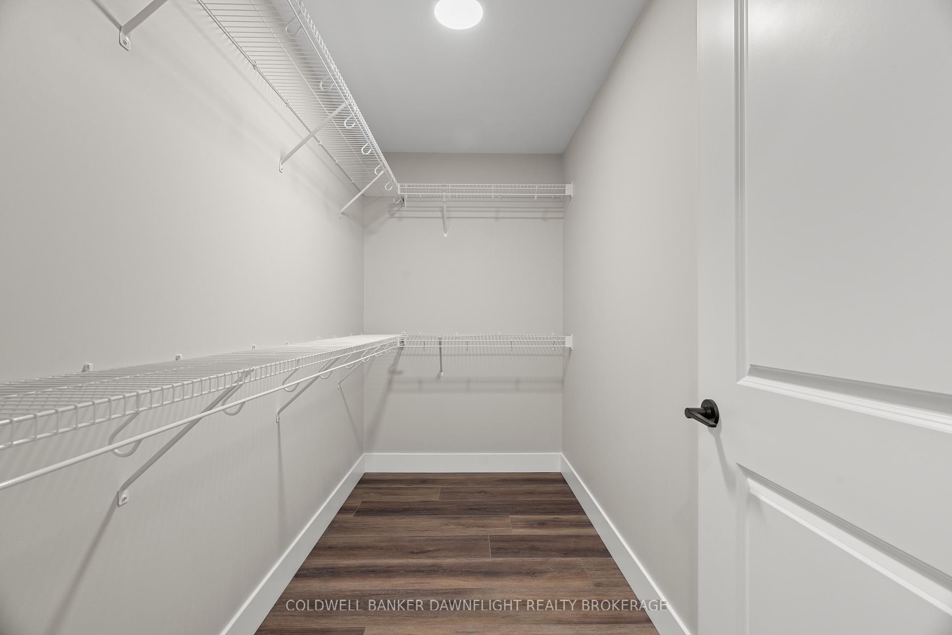 Photo 9 of 137 Victoria Avenue E, South Huron, Stephen — HOMEH