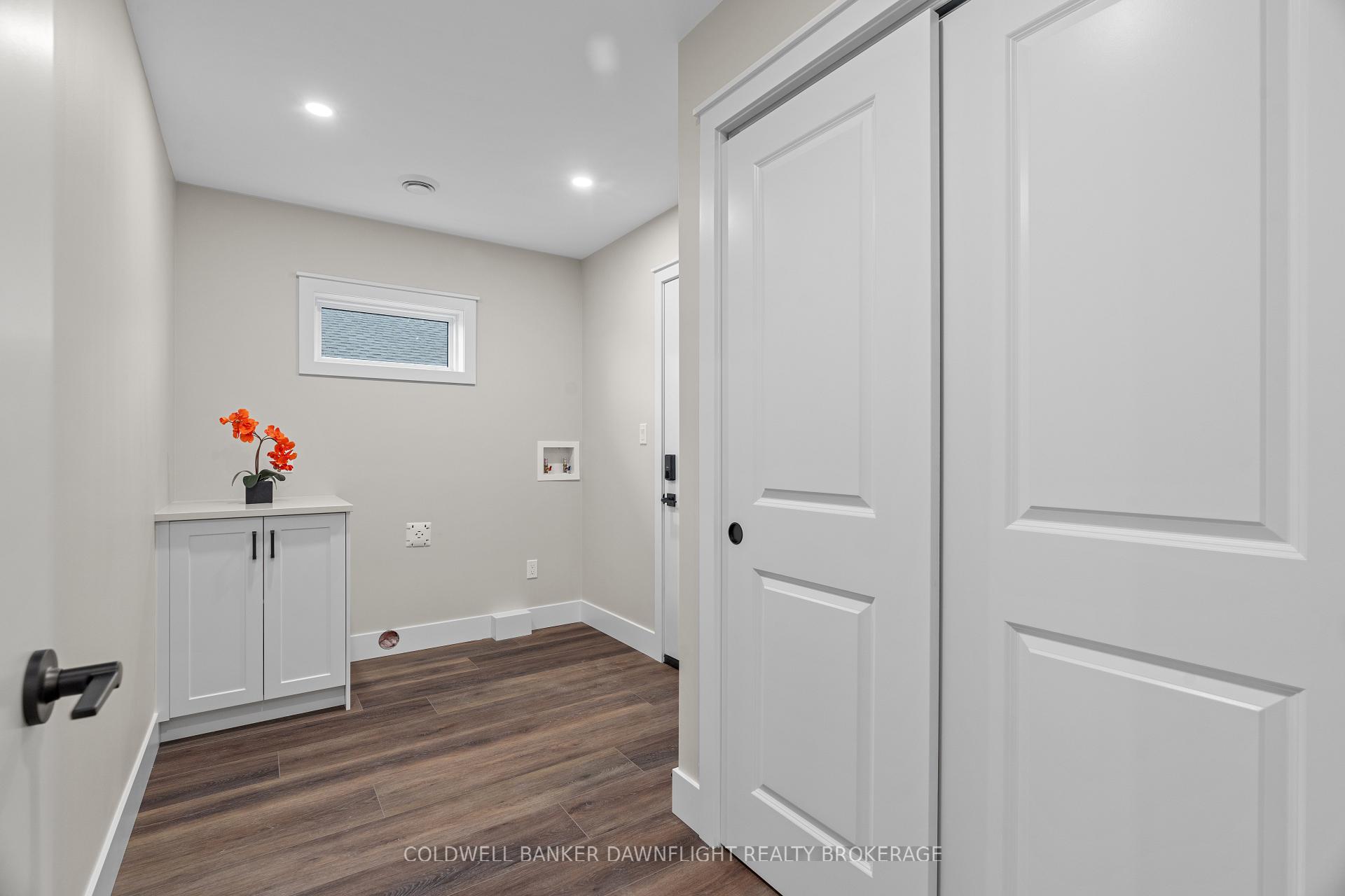 Photo 12 of 137 Victoria Avenue E, South Huron, Stephen — HOMEH