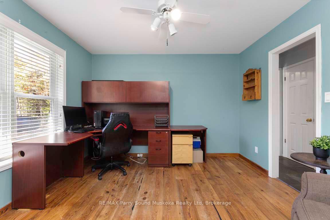 Photo 15 of 33 Humphrey Drive, Seguin — HOMEH