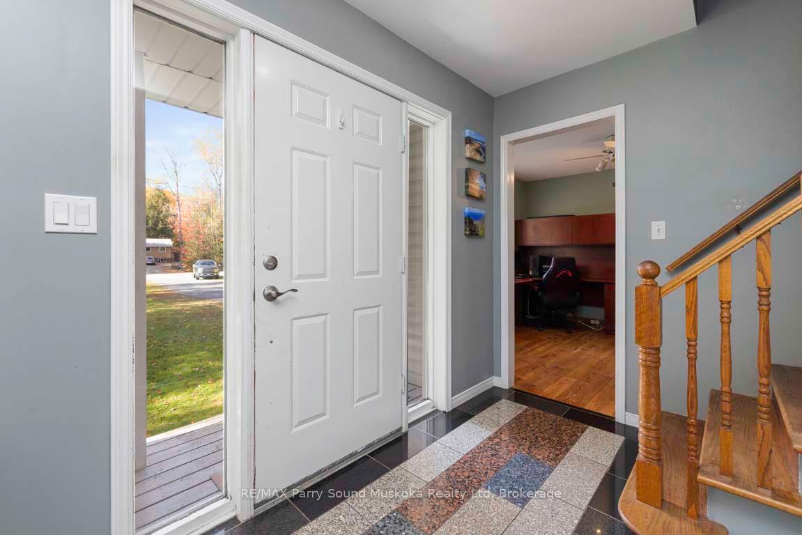 Photo 19 of 33 Humphrey Drive, Seguin — HOMEH