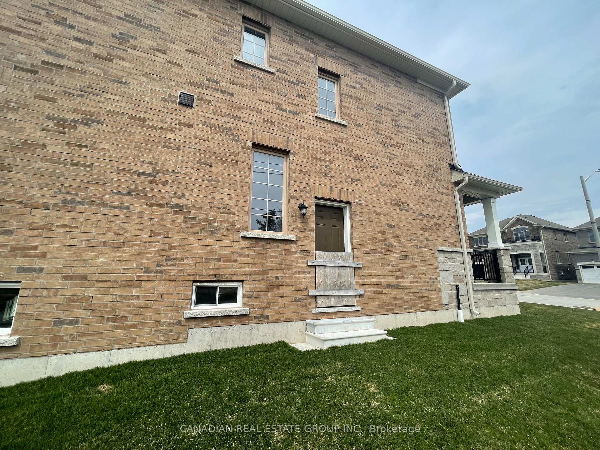 Photo 17 of 2 Doc Lougheed Avenue N, Grey Highlands — HOMEH