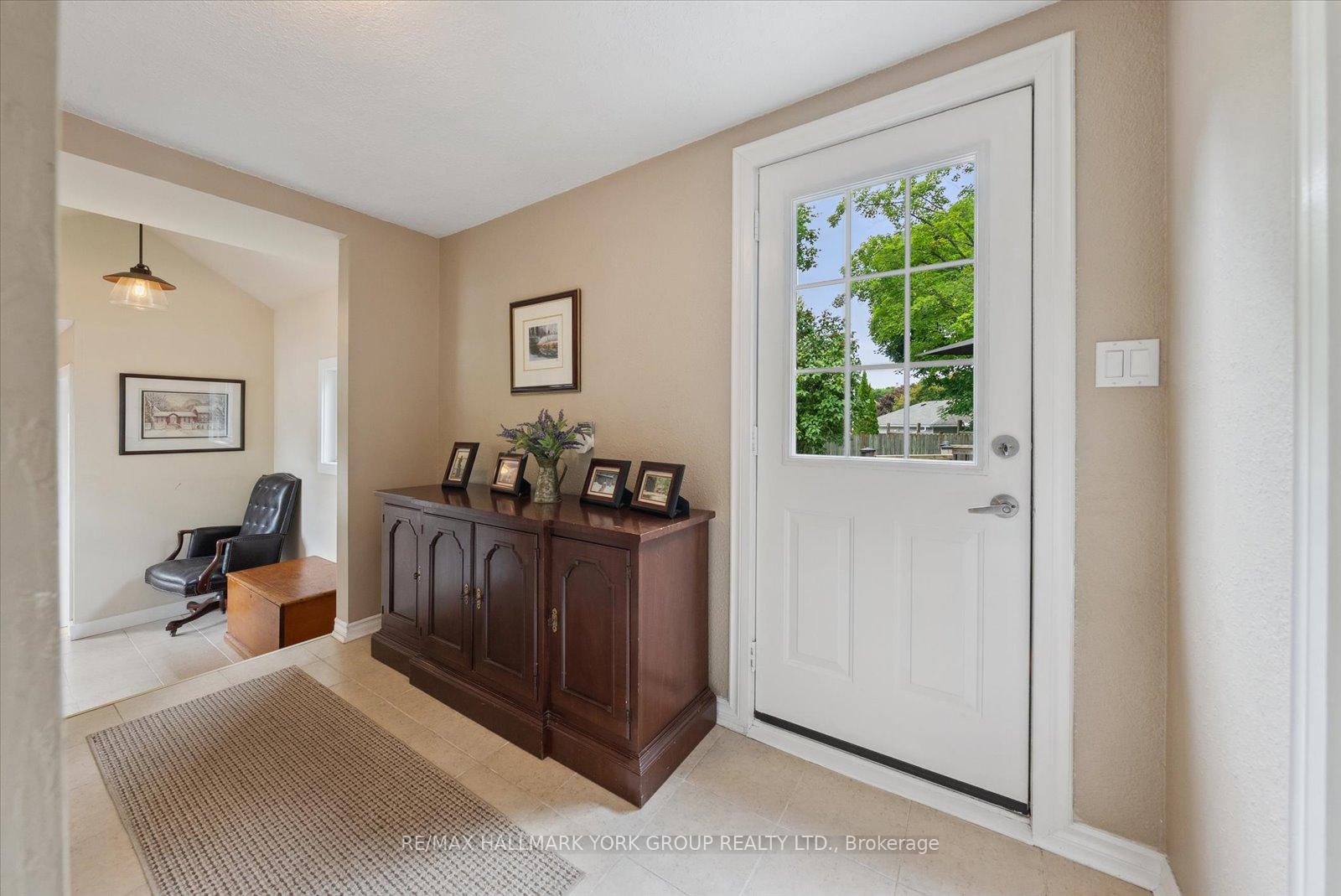 Photo 5 of 78 Allan Street, Scugog, Port Perry — HOMEH