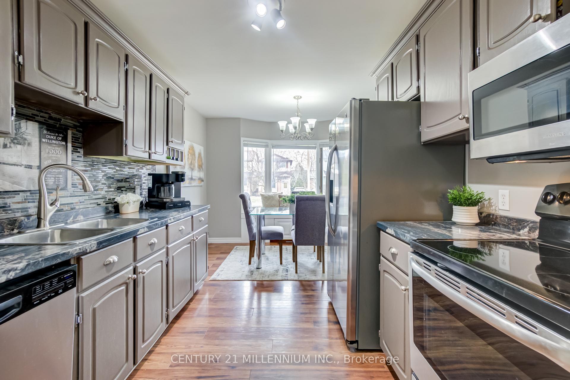 Photo 10 of 514 Pineview Gardens, Shelburne — HOMEH