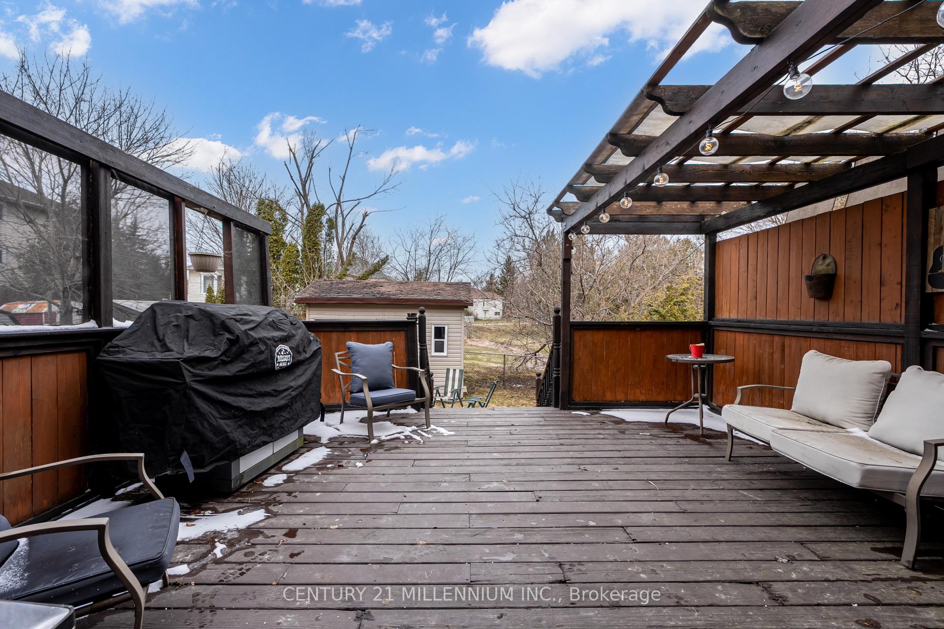 Photo 32 of 514 Pineview Gardens, Shelburne — HOMEH