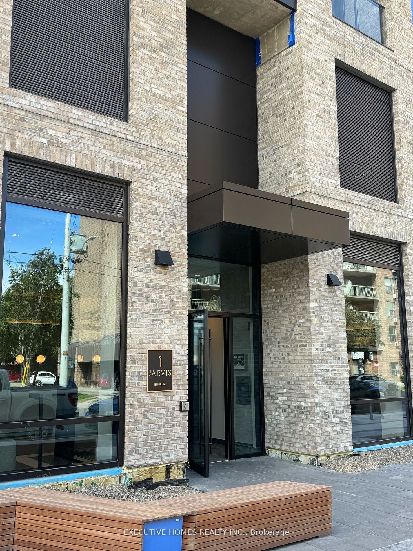Photo 1 of Unit 1502, 1 Jarvis Street, Hamilton, Beasley — HOMEH