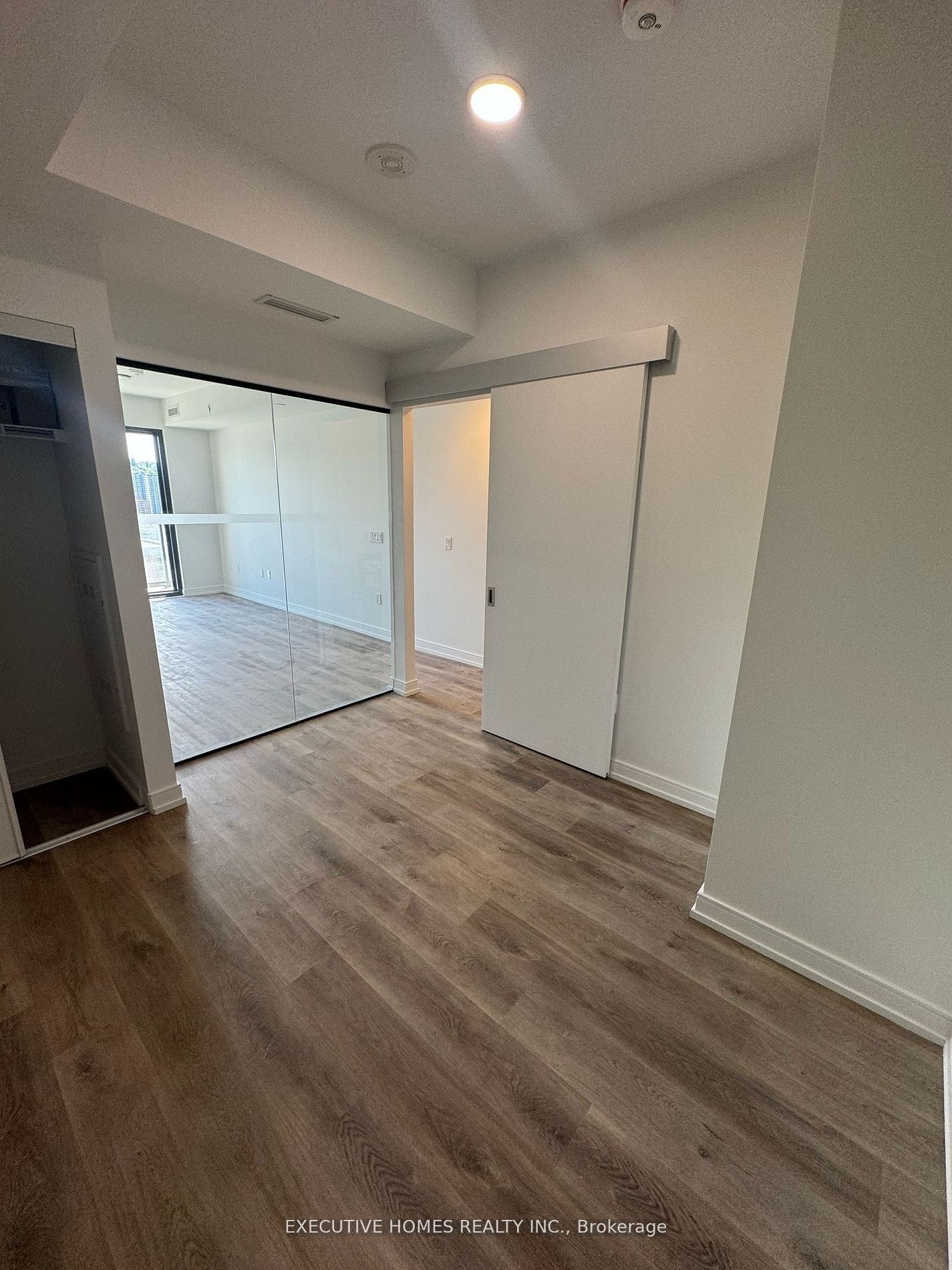 Photo 10 of Unit 1502, 1 Jarvis Street, Hamilton, Beasley — HOMEH
