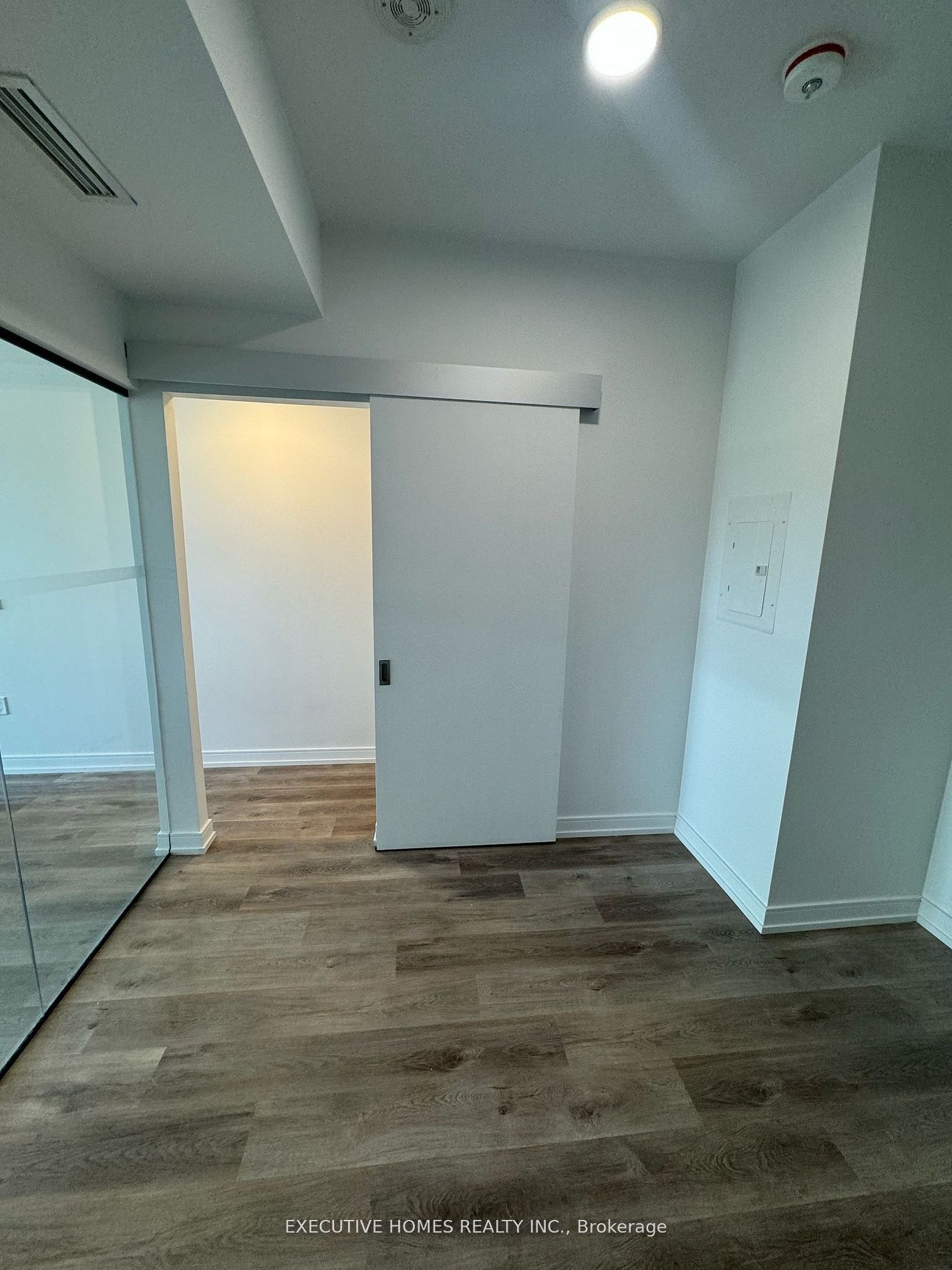Photo 6 of Unit 1502, 1 Jarvis Street, Hamilton, Beasley — HOMEH