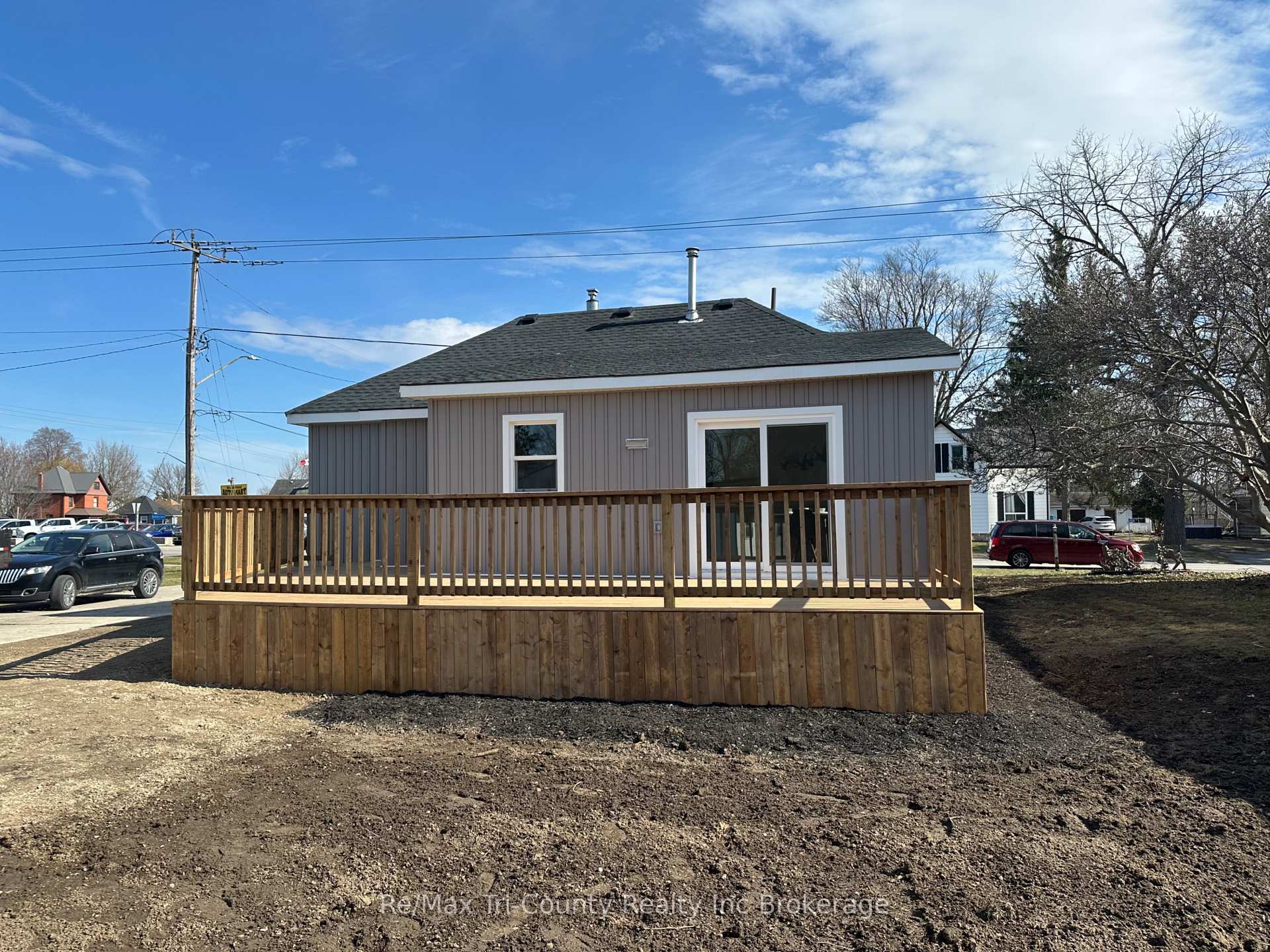 Photo 3 of 40032 Talbot Line W, Southwold, Talbotville — HOMEH