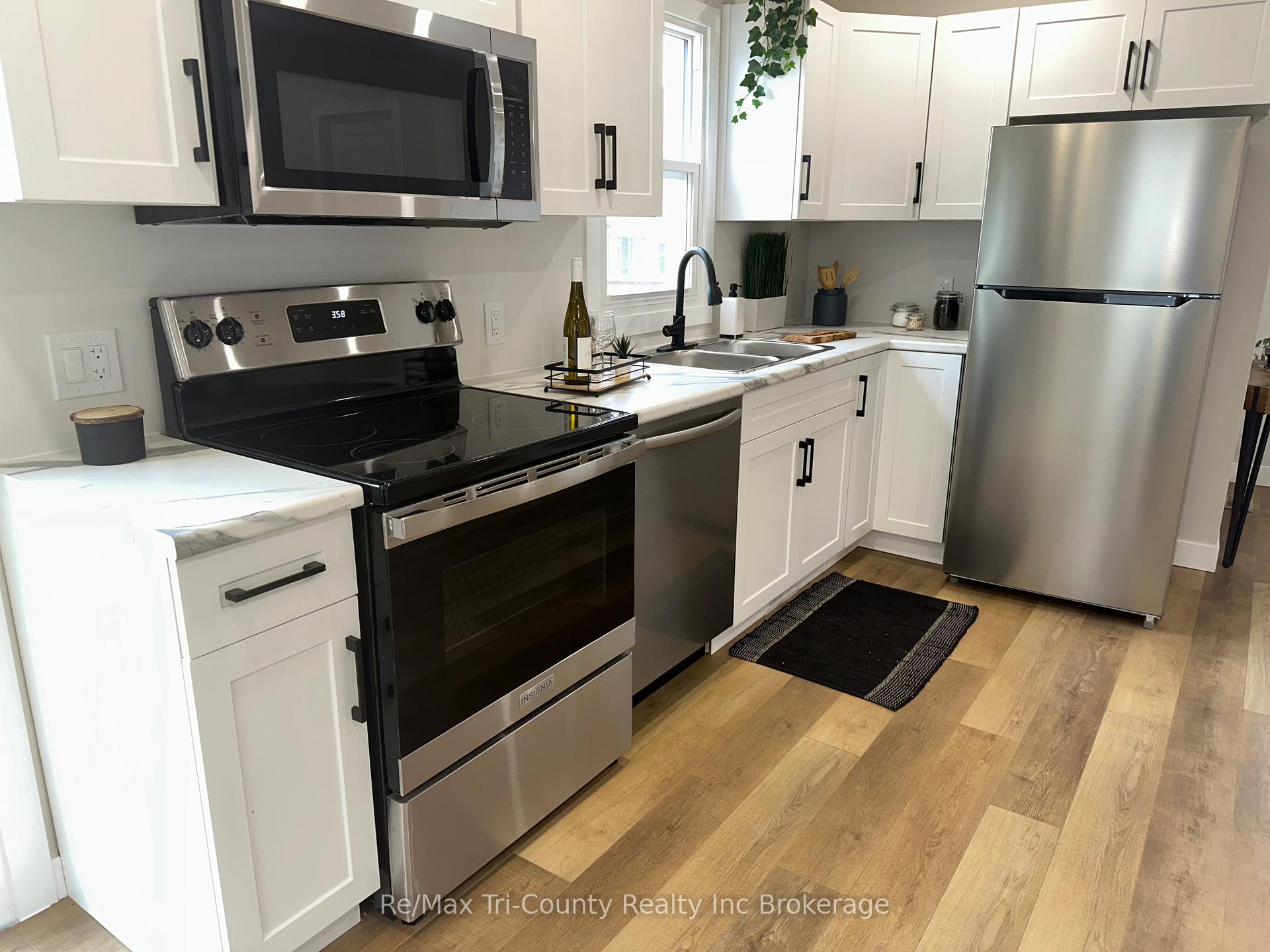 Photo 4 of 40032 Talbot Line W, Southwold, Talbotville — HOMEH