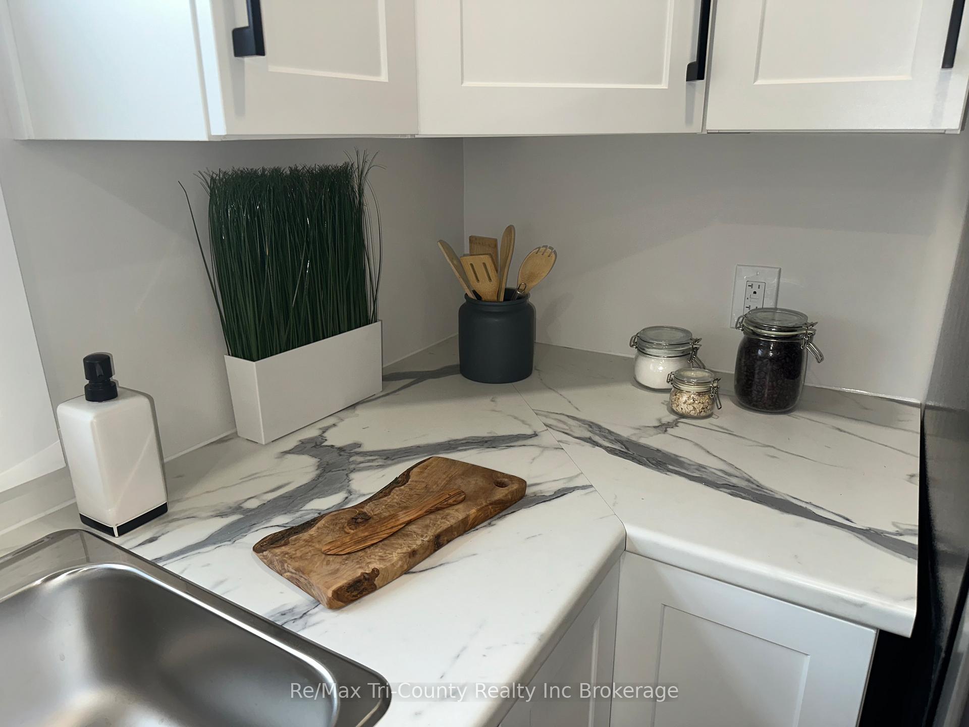 Photo 7 of 40032 Talbot Line W, Southwold, Talbotville — HOMEH