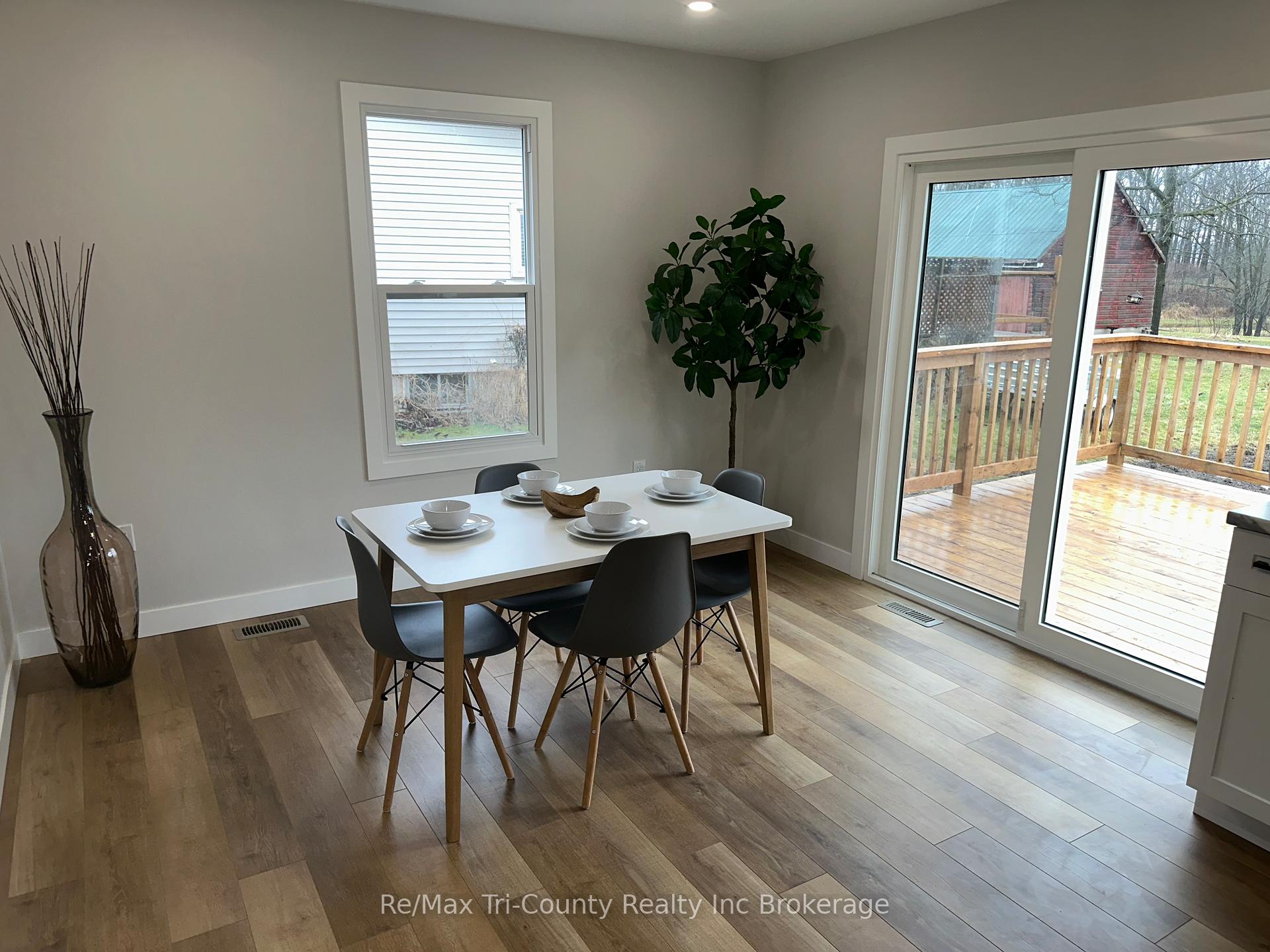Photo 9 of 40032 Talbot Line W, Southwold, Talbotville — HOMEH