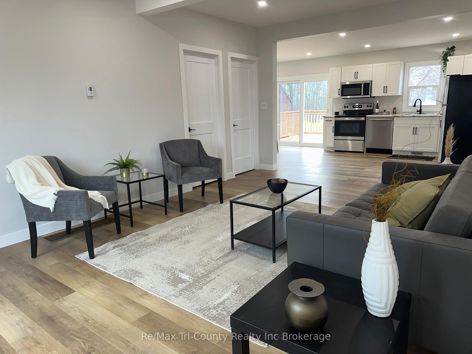 Photo 10 of 40032 Talbot Line W, Southwold, Talbotville — HOMEH