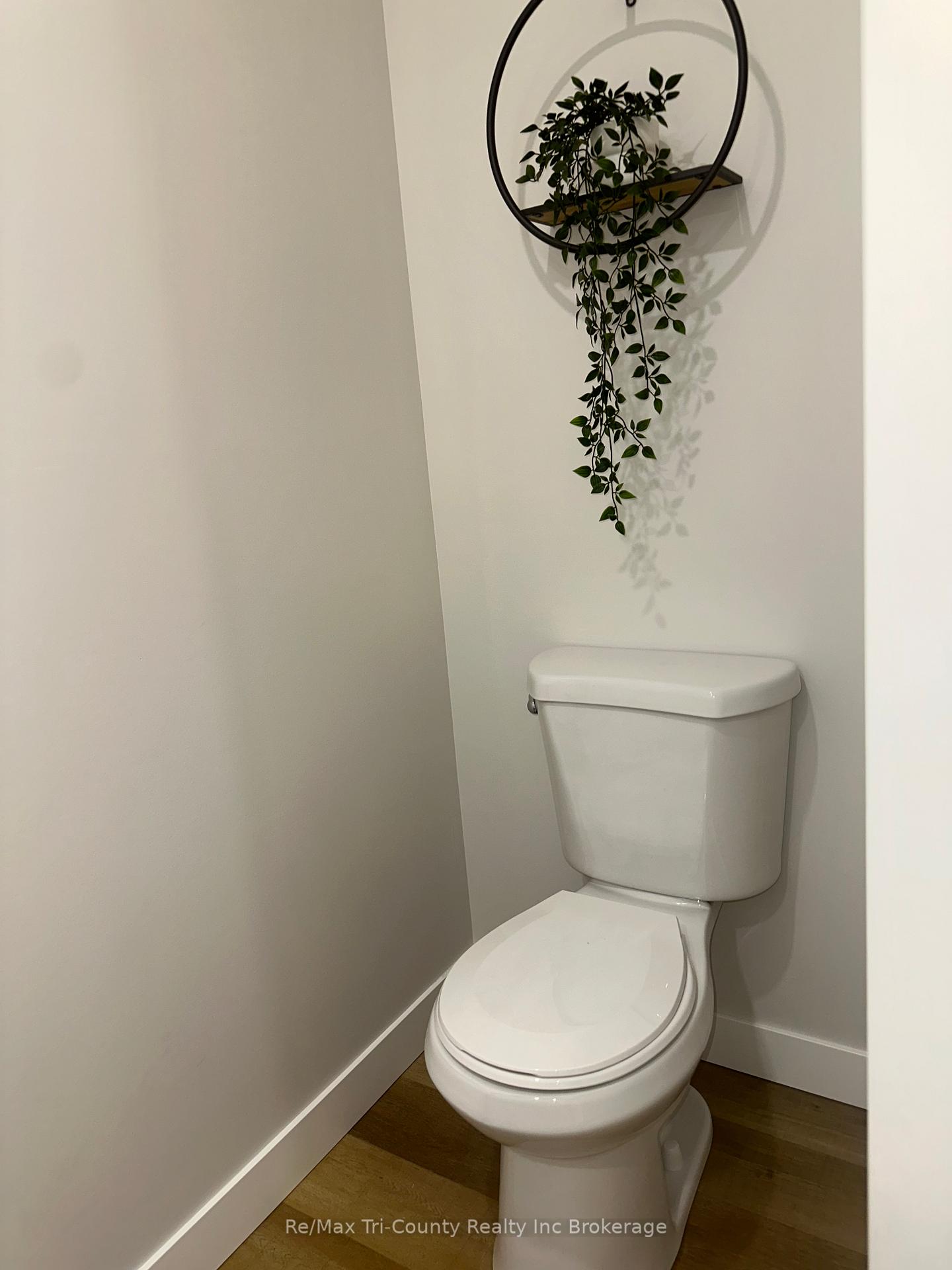 Photo 21 of 40032 Talbot Line W, Southwold, Talbotville — HOMEH