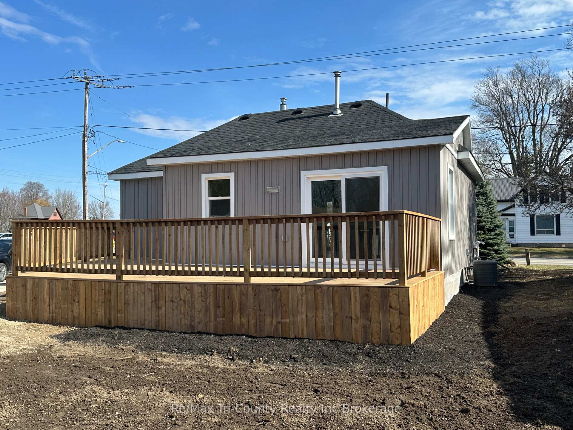 Photo 23 of 40032 Talbot Line W, Southwold, Talbotville — HOMEH