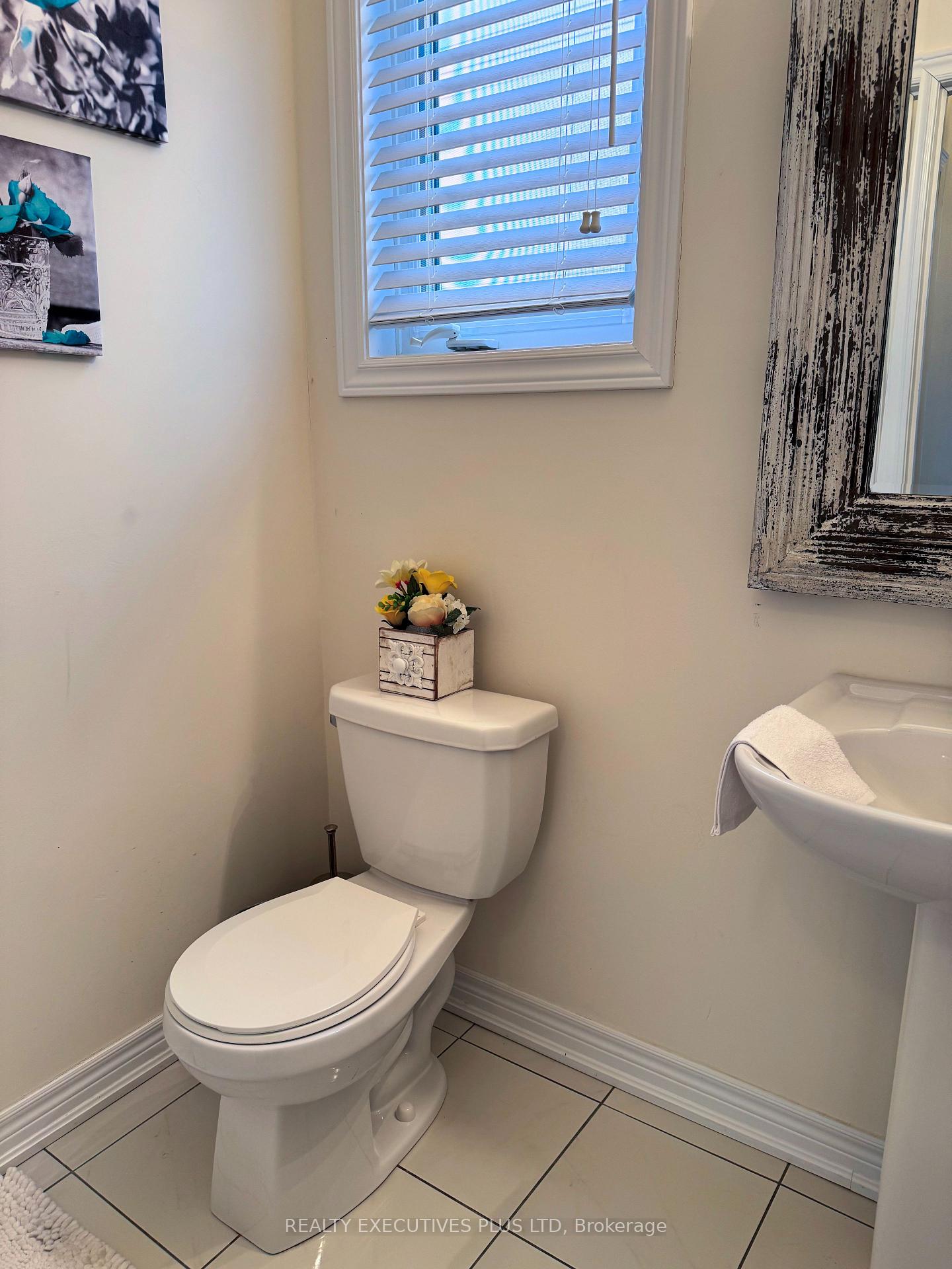 Photo 19 of 236 Johnson Drive, Shelburne — HOMEH