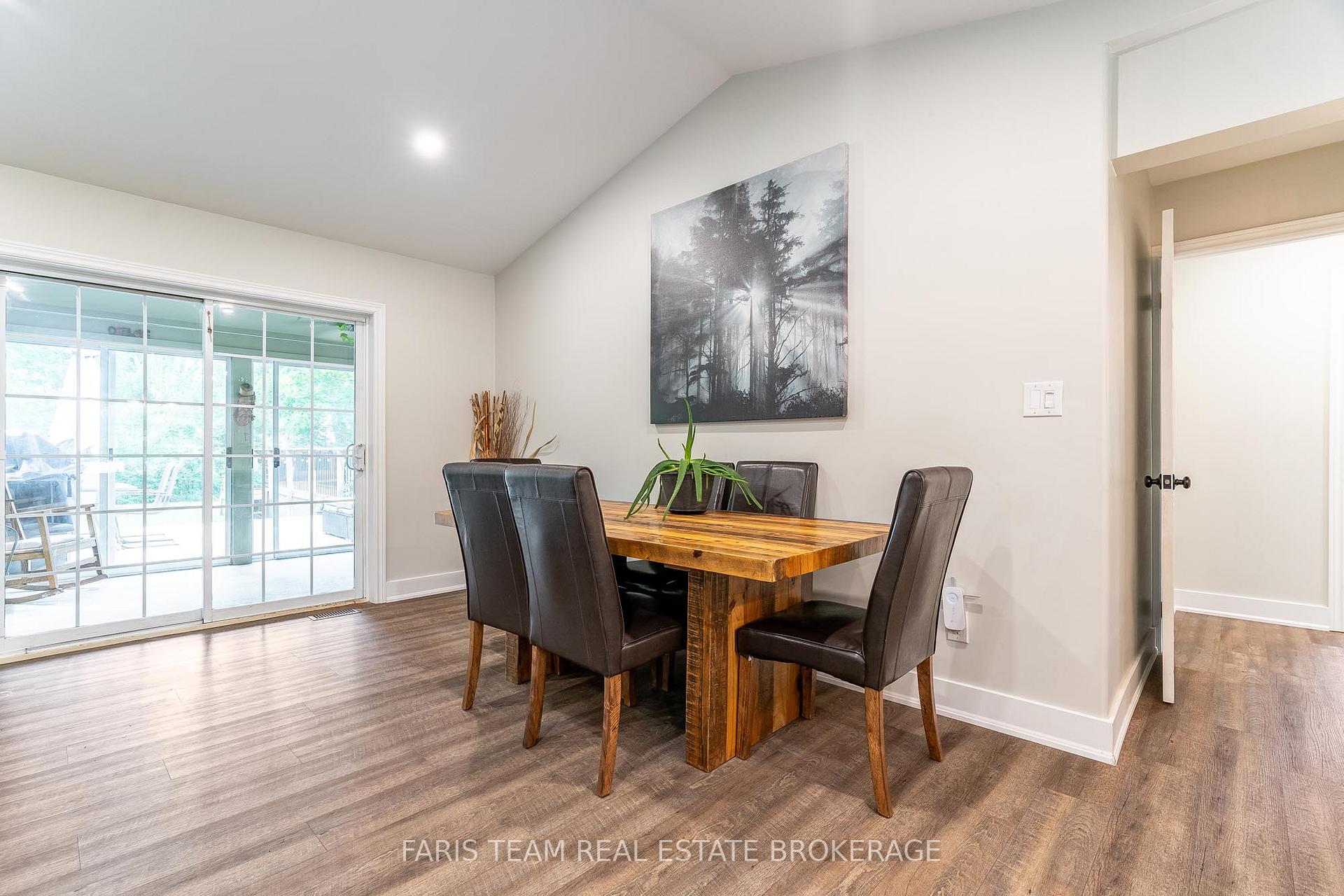 Photo 6 of 3563 Timberline Avenue, Severn, West Shore — HOMEH