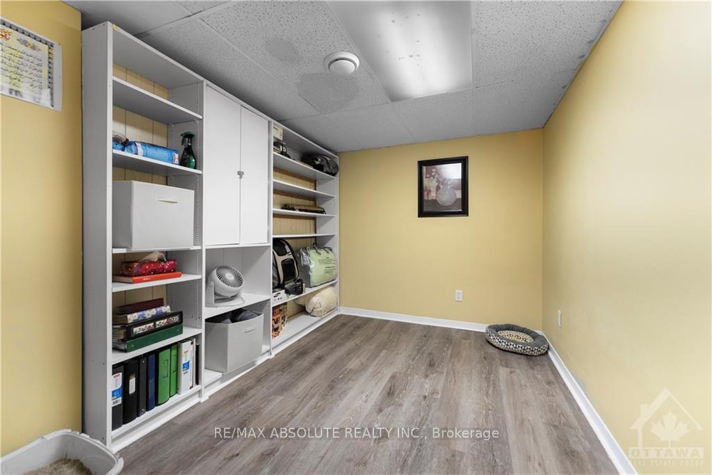 Photo 18 of 17 Sovereign Avenue, Ottawa, Craig Henry/Woodvale — HOMEH