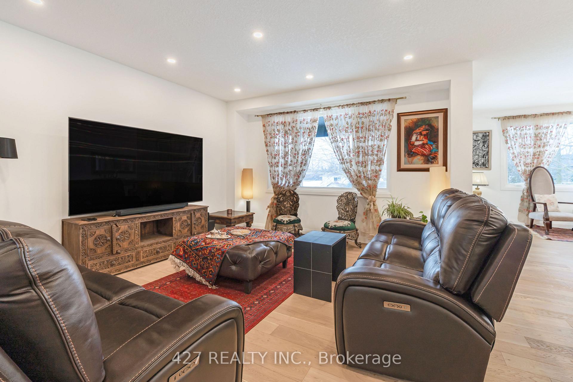 Photo 20 of 661 Main Street E, Shelburne — HOMEH