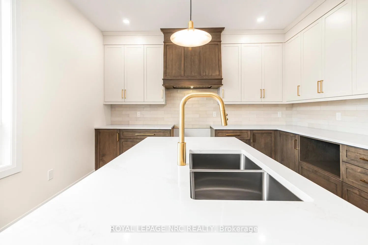 Photo 6 of 4180 Fly Road, Lincoln, Escarpment — HOMEH