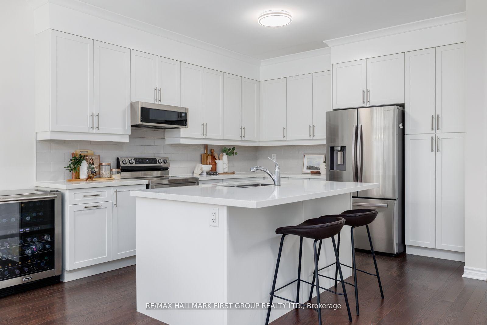 Photo 12 of 94 Southampton Street, Scugog, Port Perry — HOMEH