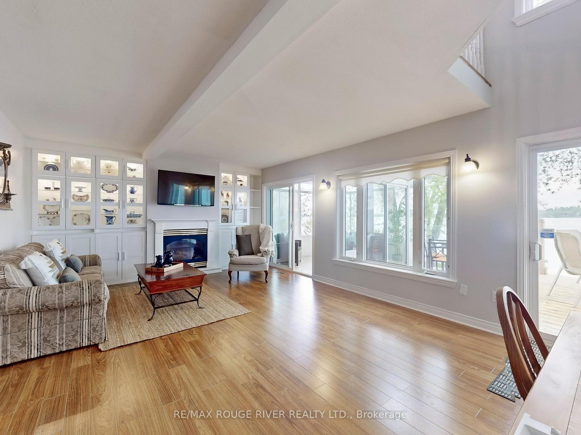Photo 25 of 39 Coulcliff Boulevard, Scugog, Port Perry — HOMEH
