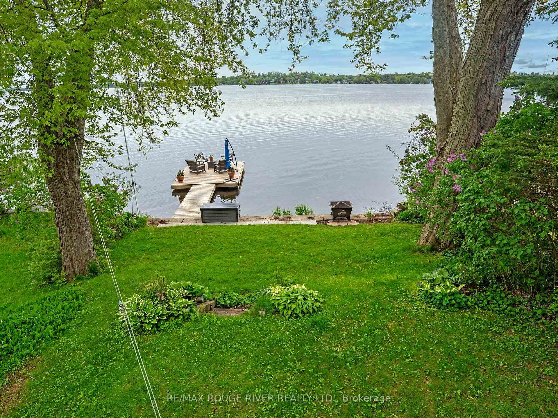 Photo 42 of 39 Coulcliff Boulevard, Scugog, Port Perry — HOMEH