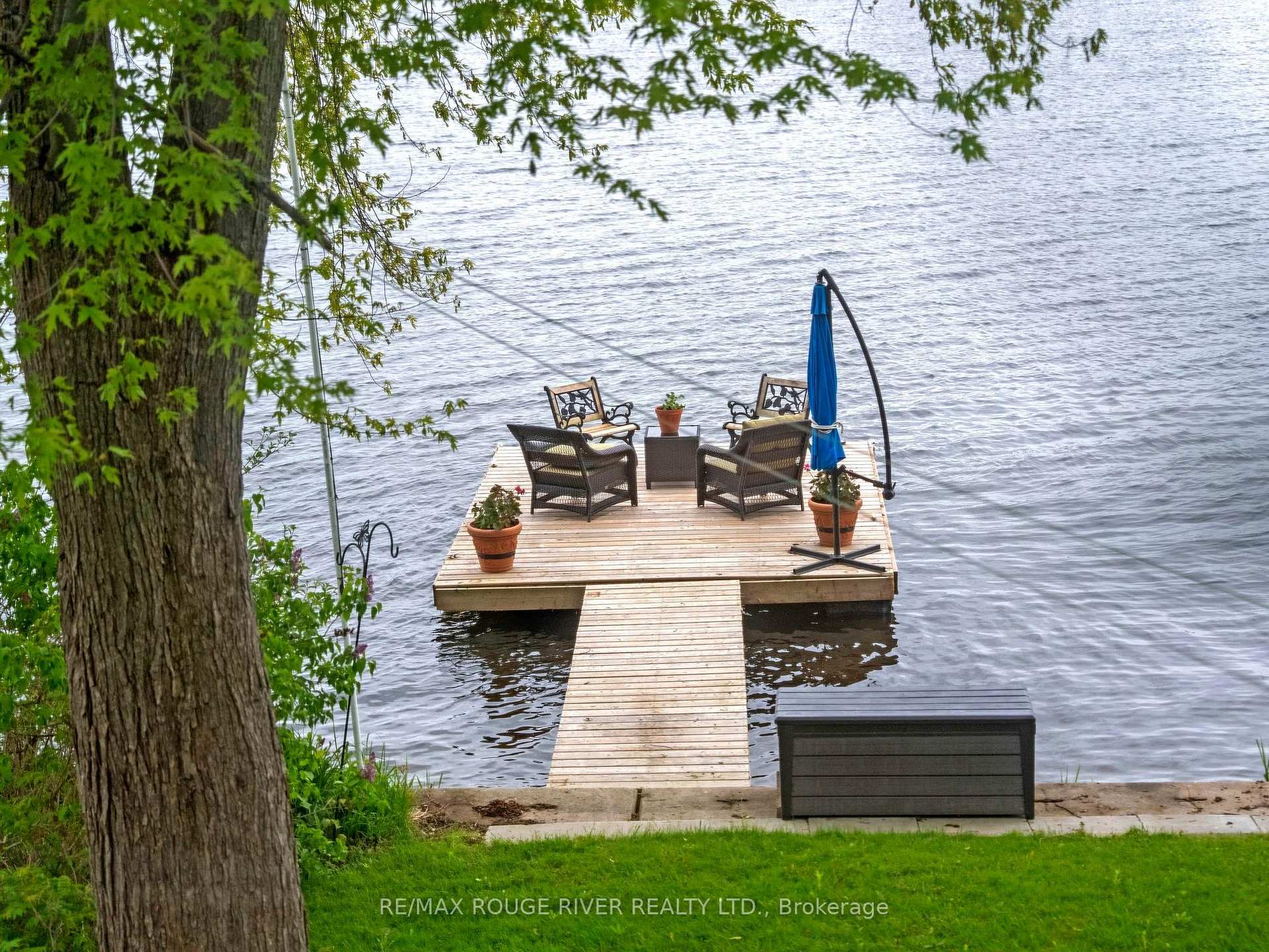 Photo 45 of 39 Coulcliff Boulevard, Scugog, Port Perry — HOMEH