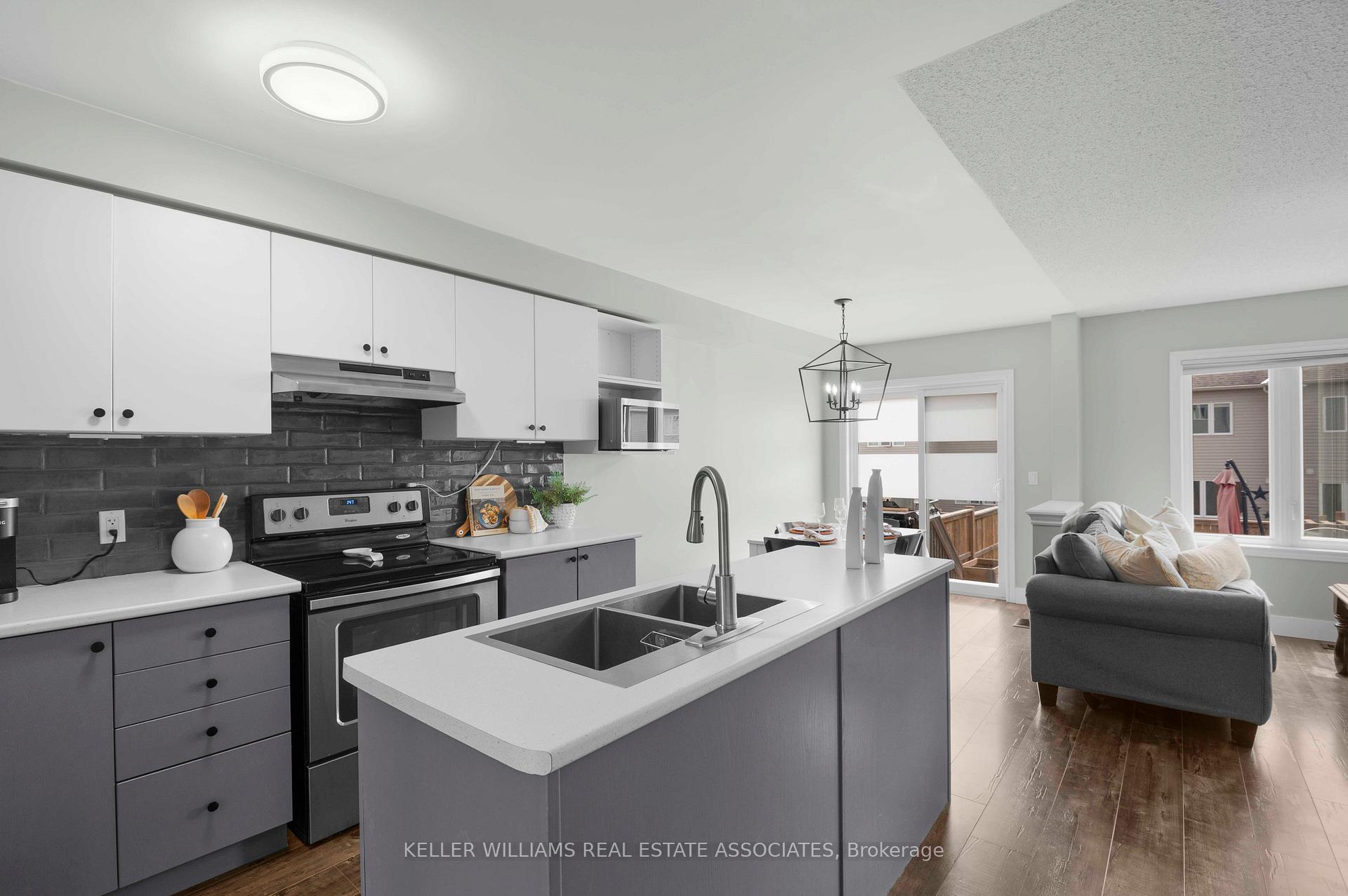 Photo 7 of 861 Cook Crescent, Shelburne — HOMEH